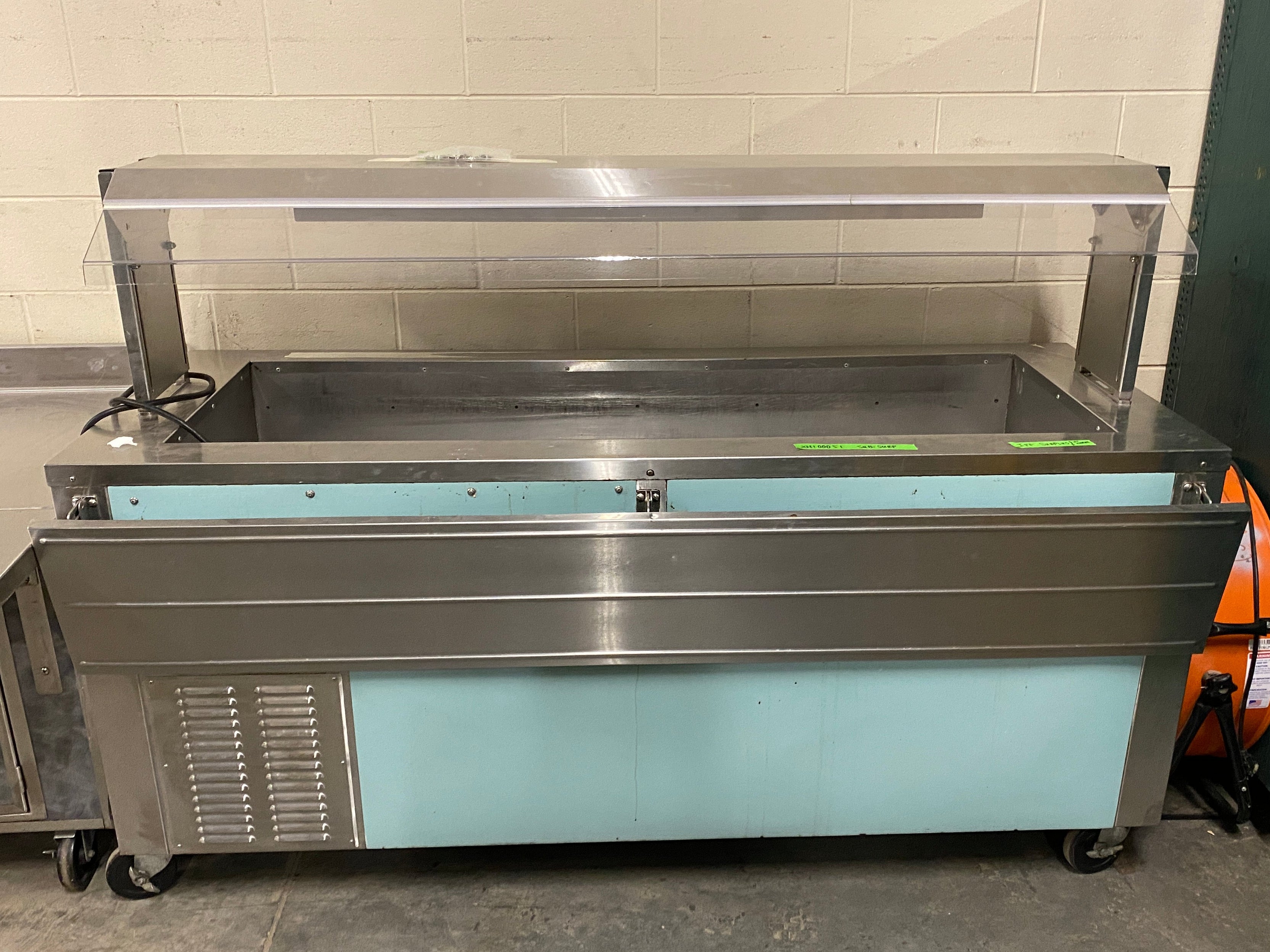 Carter-Hoffmann #R134A Hot Food/Buffet Cart