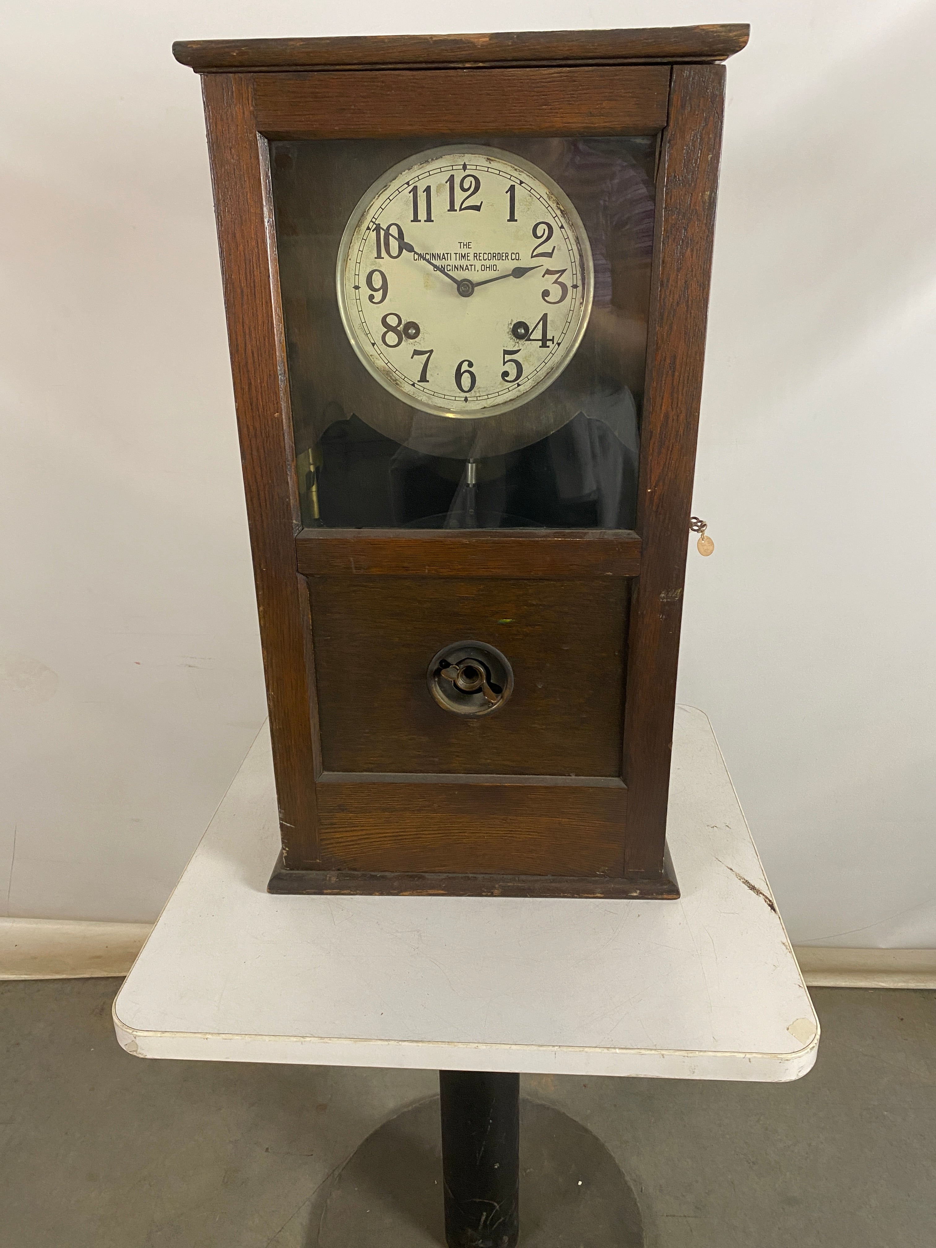 Antique The Cincinnati Time Recorder Co. Automatic Time Recorder Clock