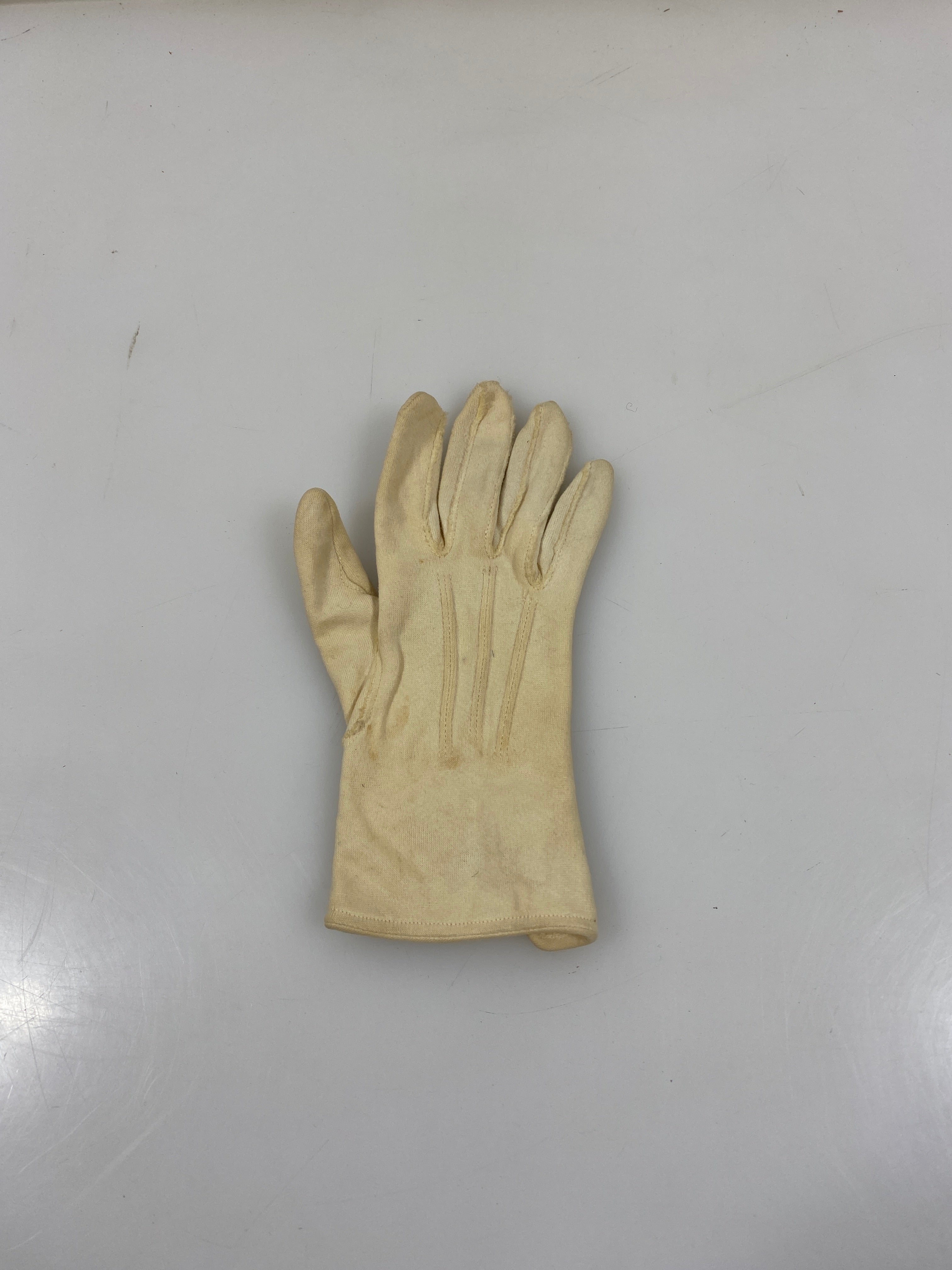 Vintage 1920s White Cotton Glove (1 Glove)