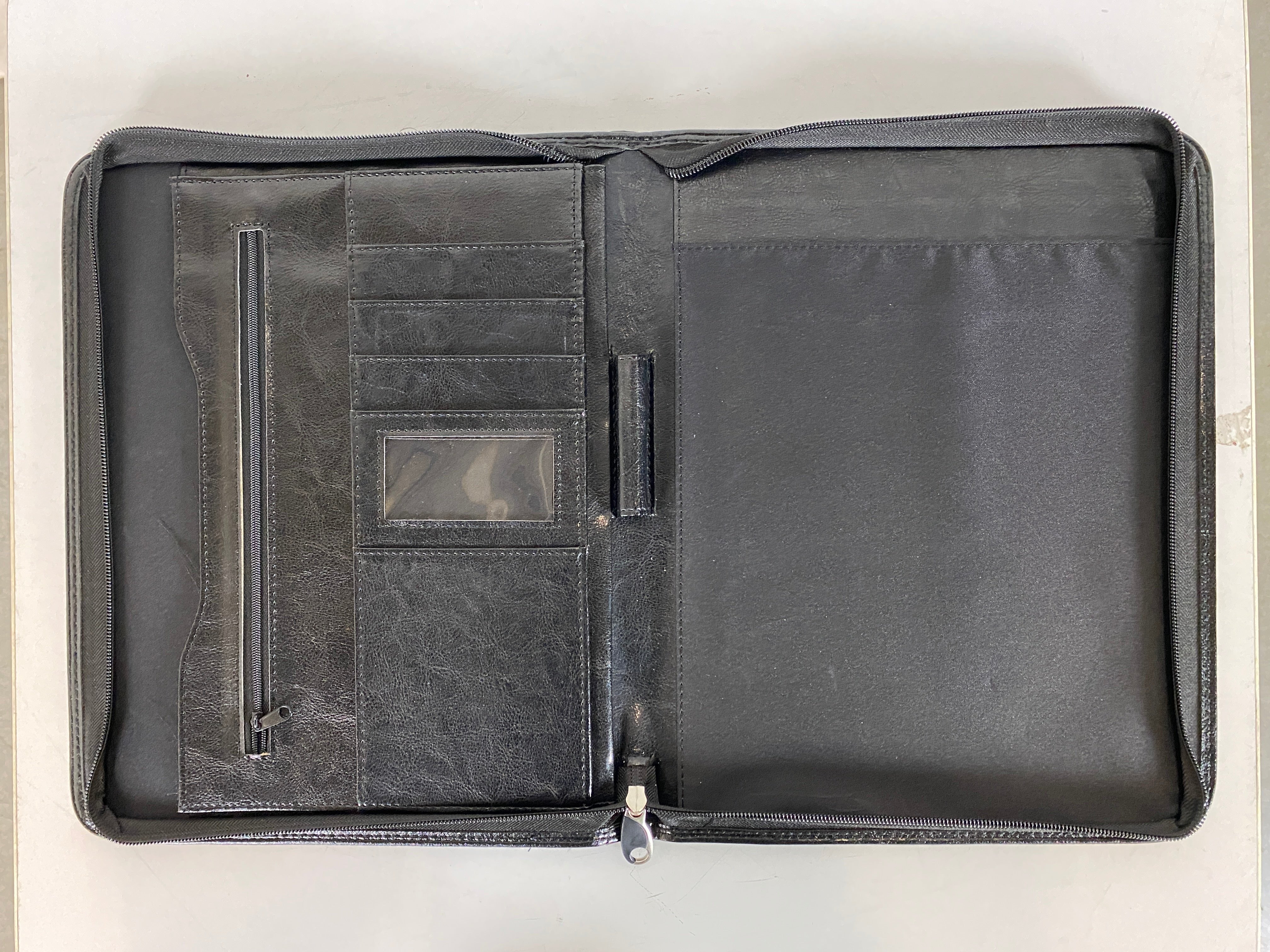 MSU Spartan S Black Portfolio Case