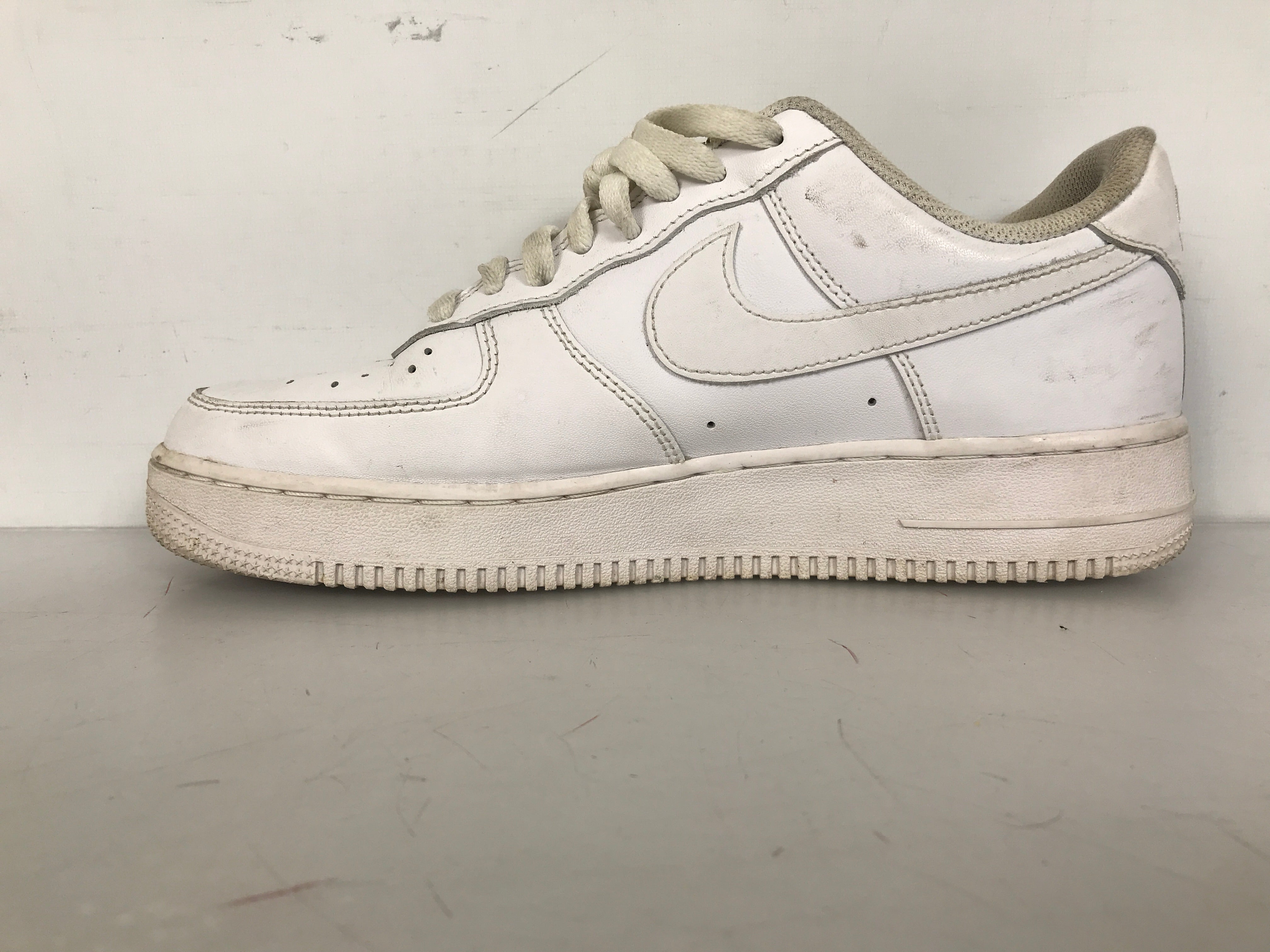 Nike White Air Force 1 Shoes Men's Size 10.5