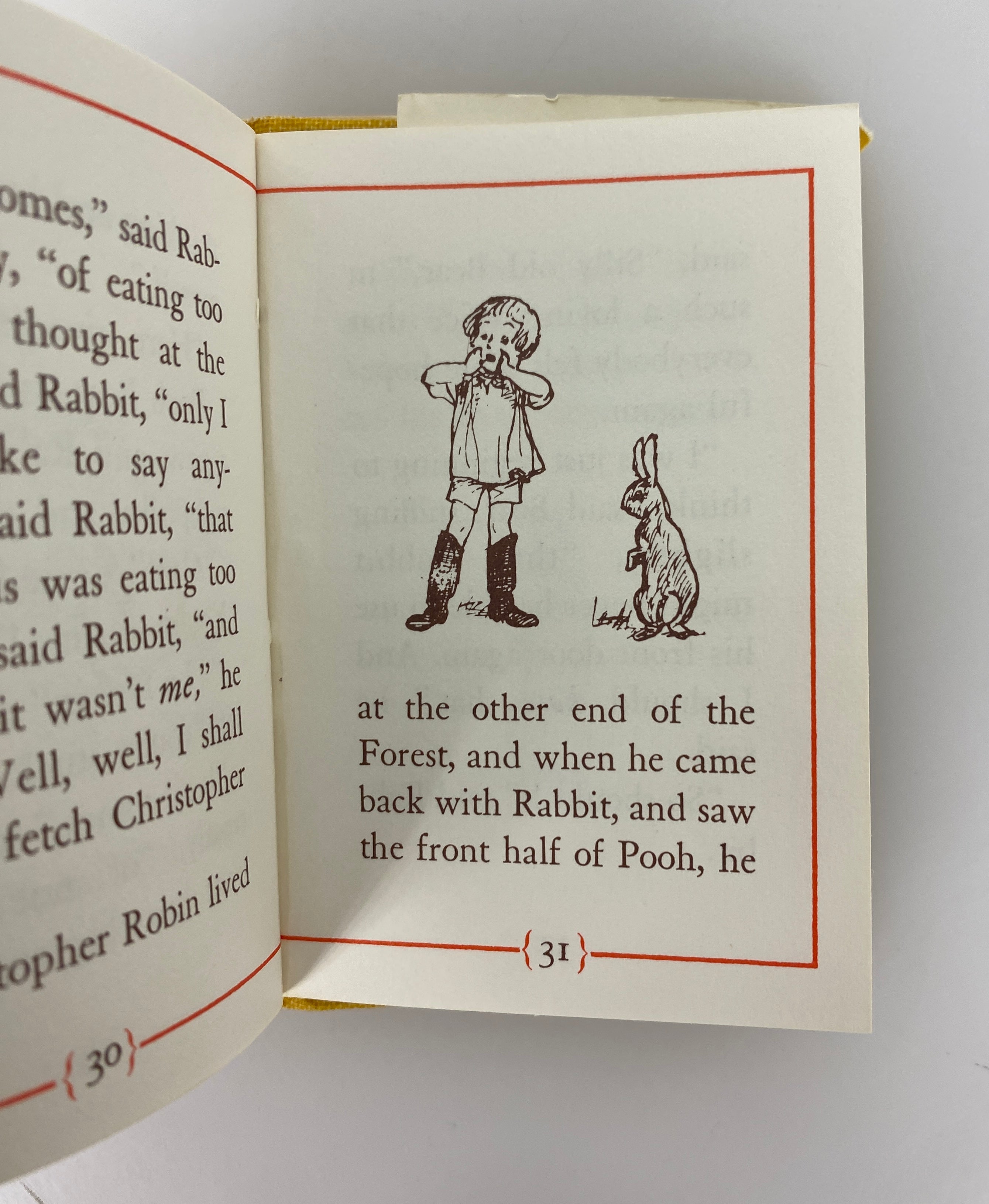 Pooh's Pot O'Honey A.A. Milne 4 Miniature HC Books w DJ in Slipcase