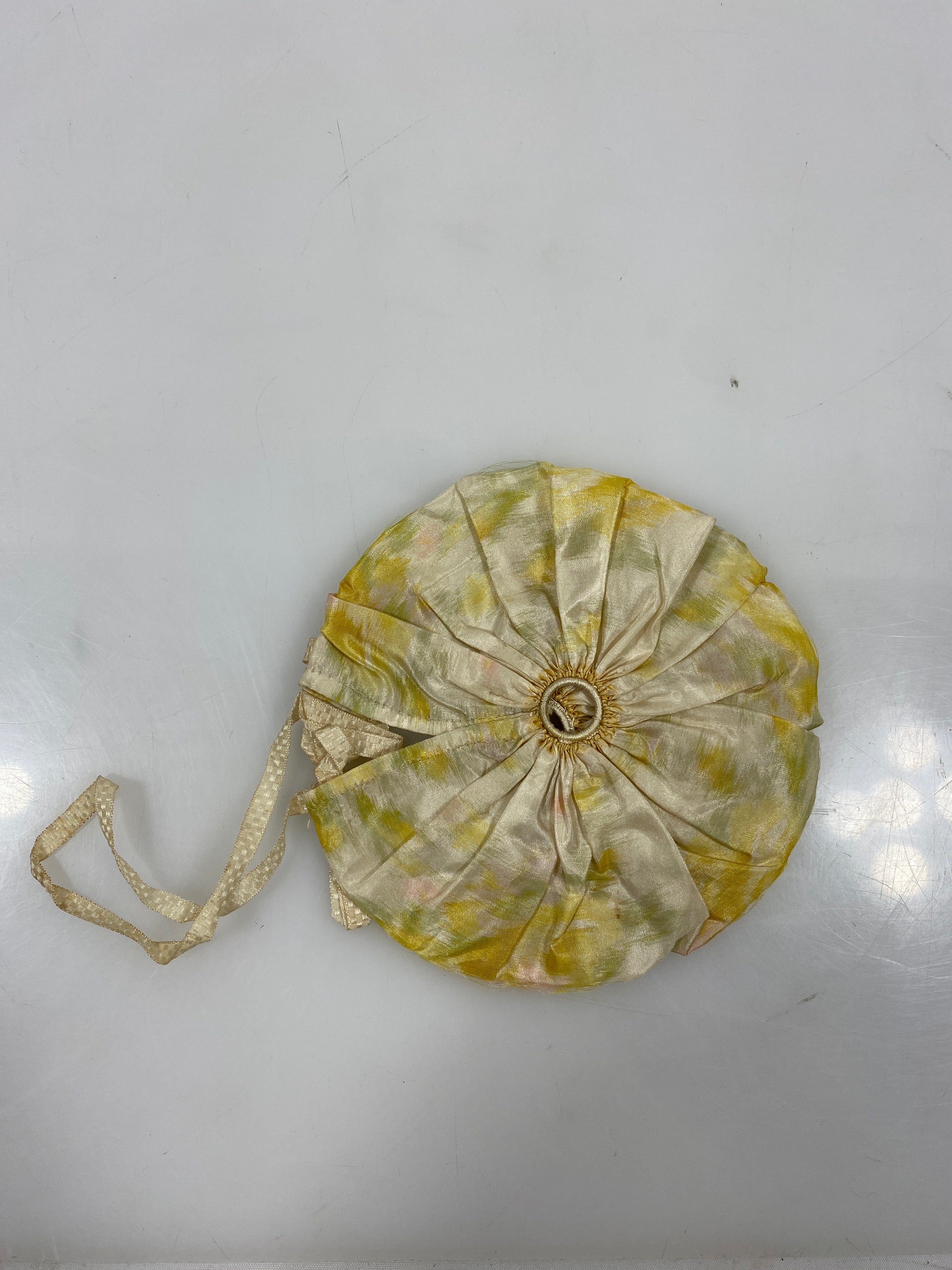 Vintage 1920s Pastel Floral Cloth Yarn Holder