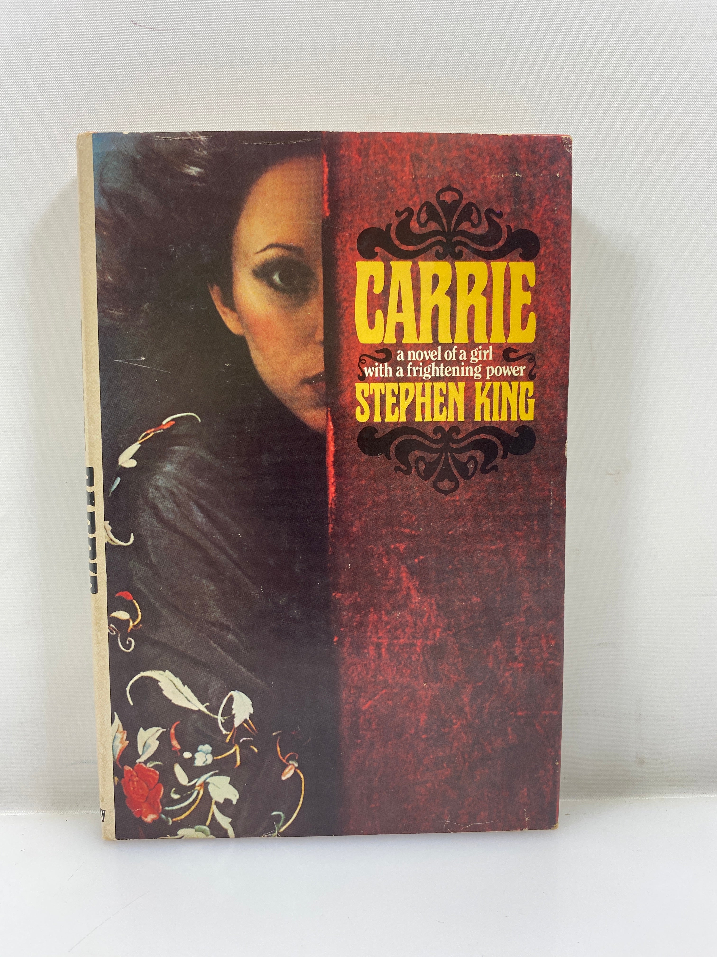 Carrie by Stephen King 1974 HCDJ