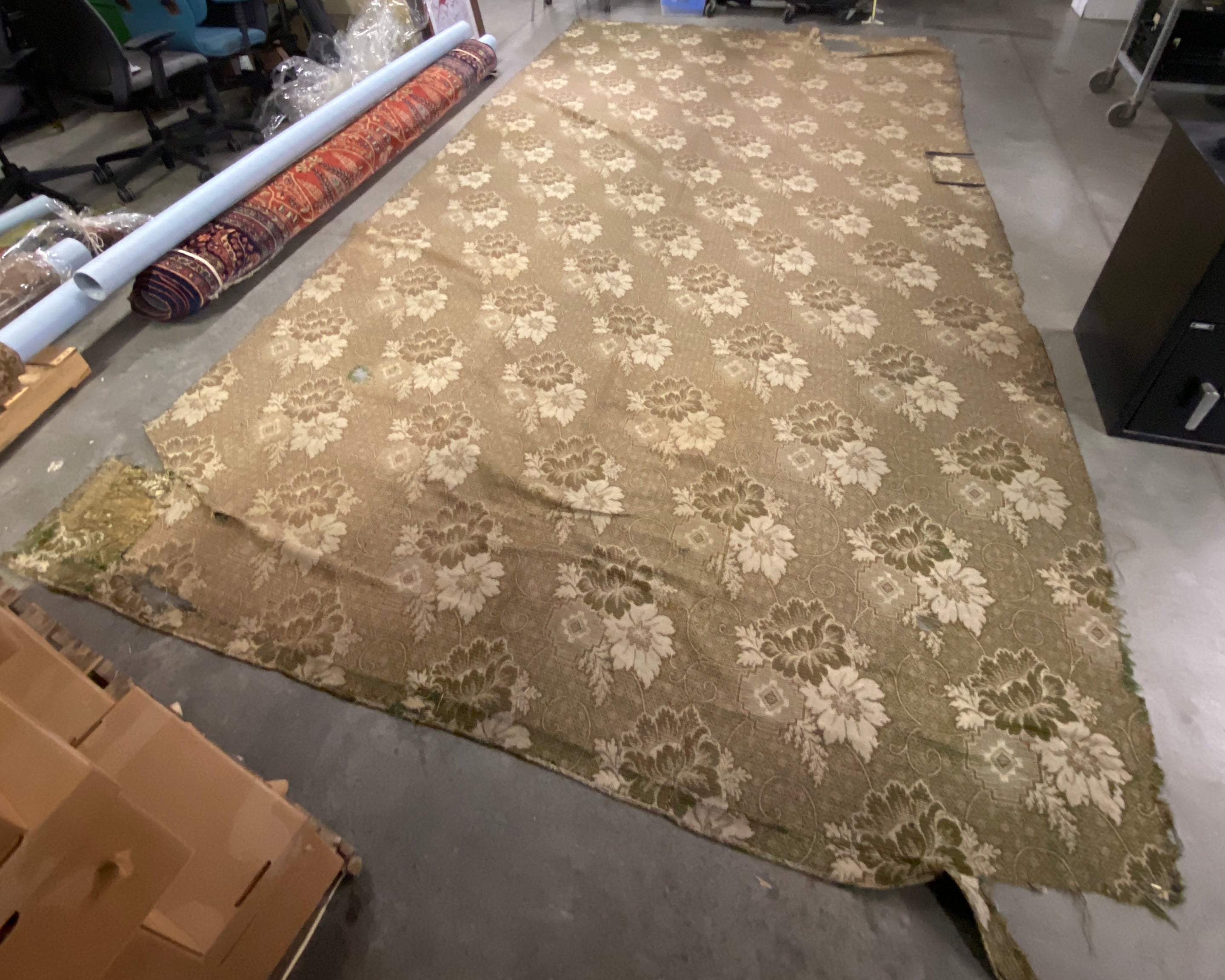 Antique Patterned Rug #8