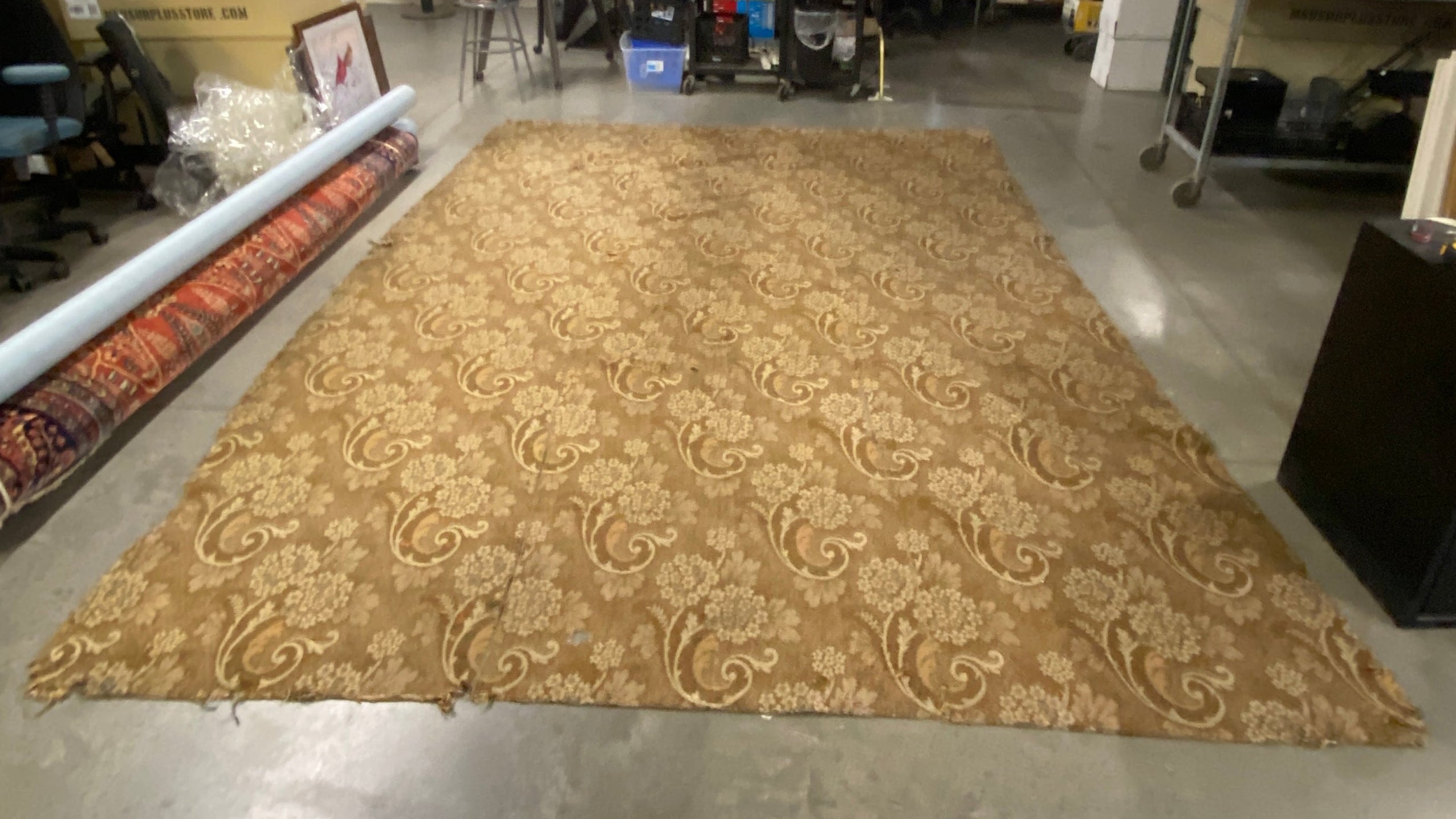 Antique Patterned Rug #9