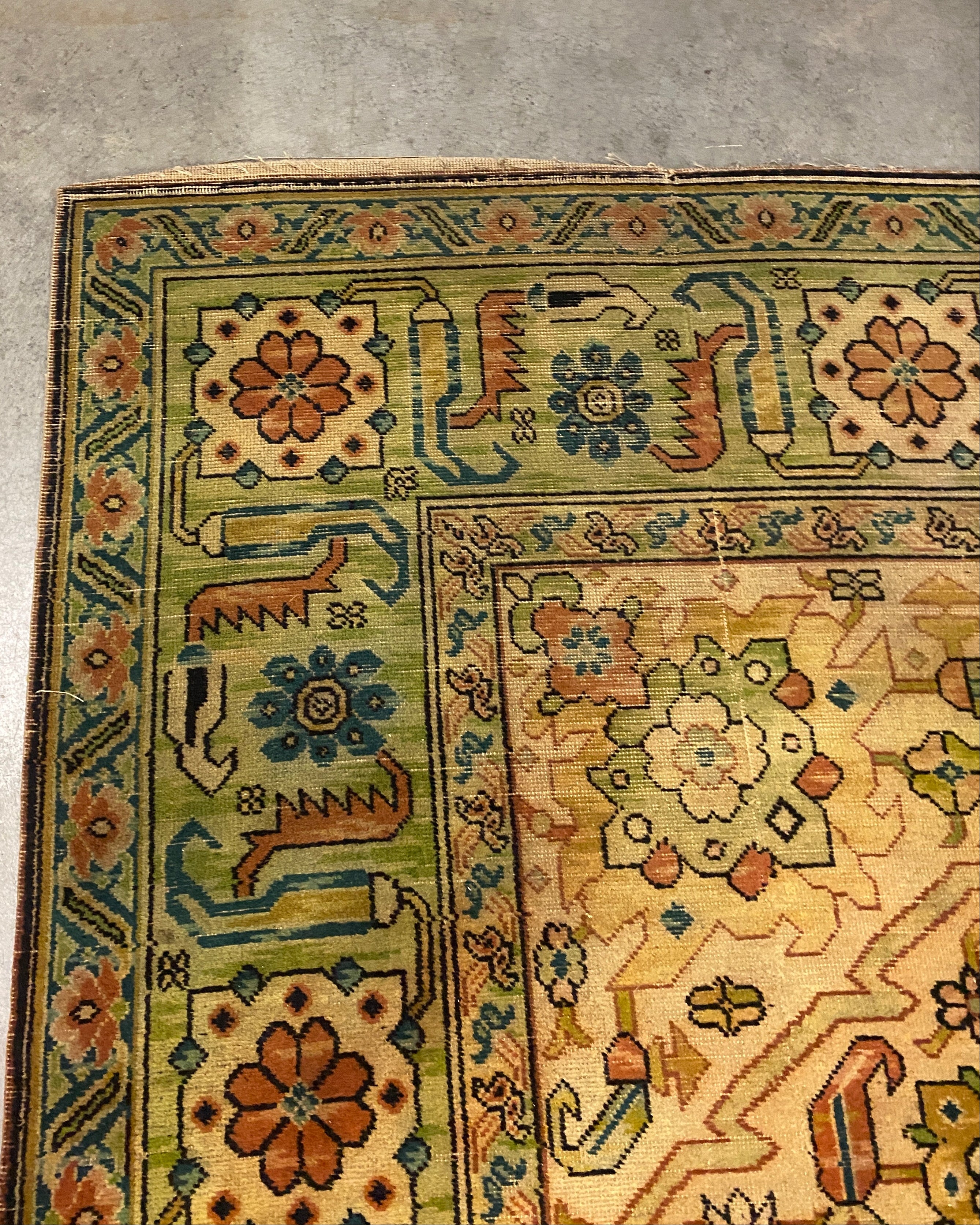 Antique Patterned Rug #10