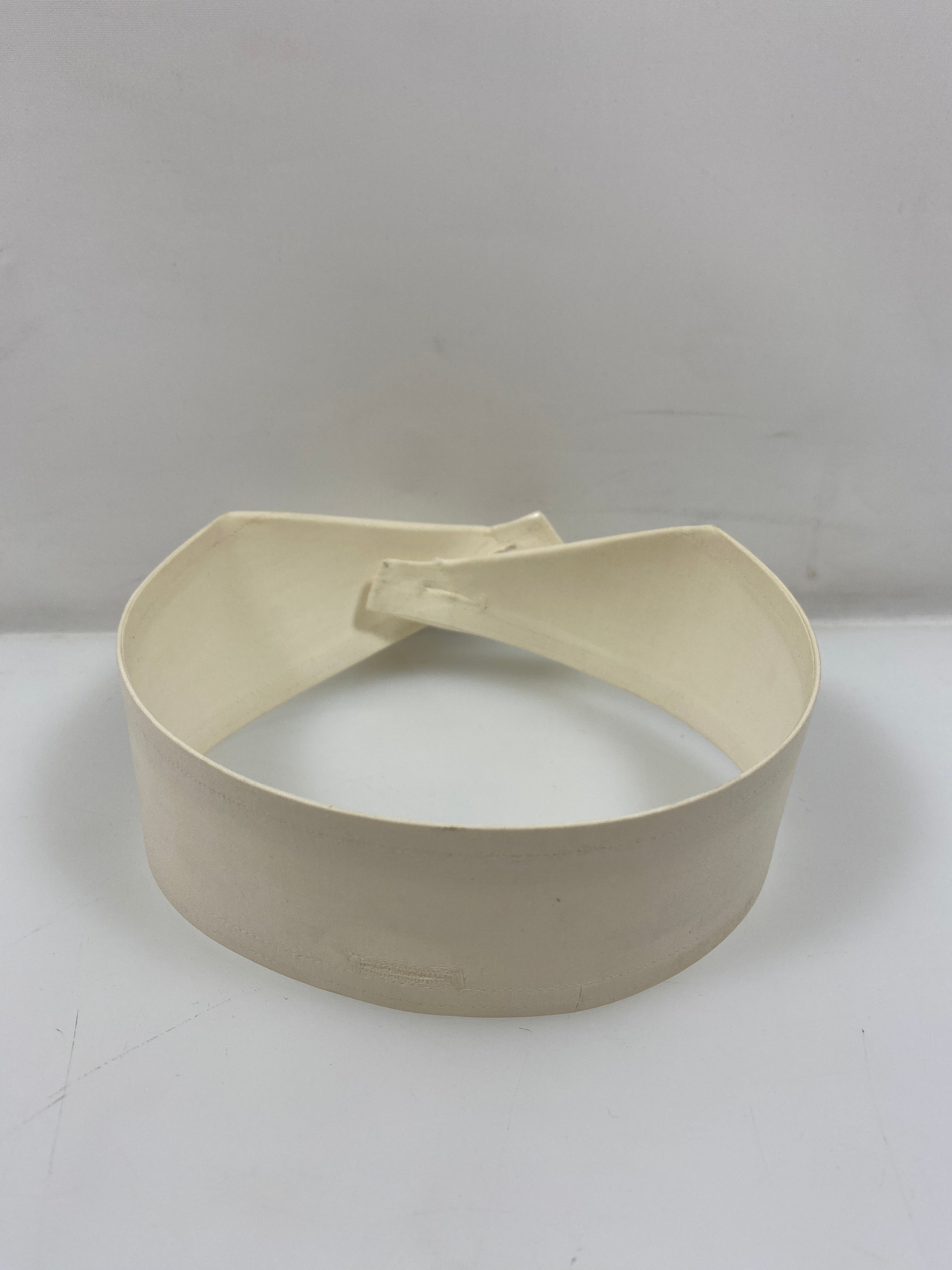 Vintage 1910s "Arrow" White Starched Collar Size 15 1/2