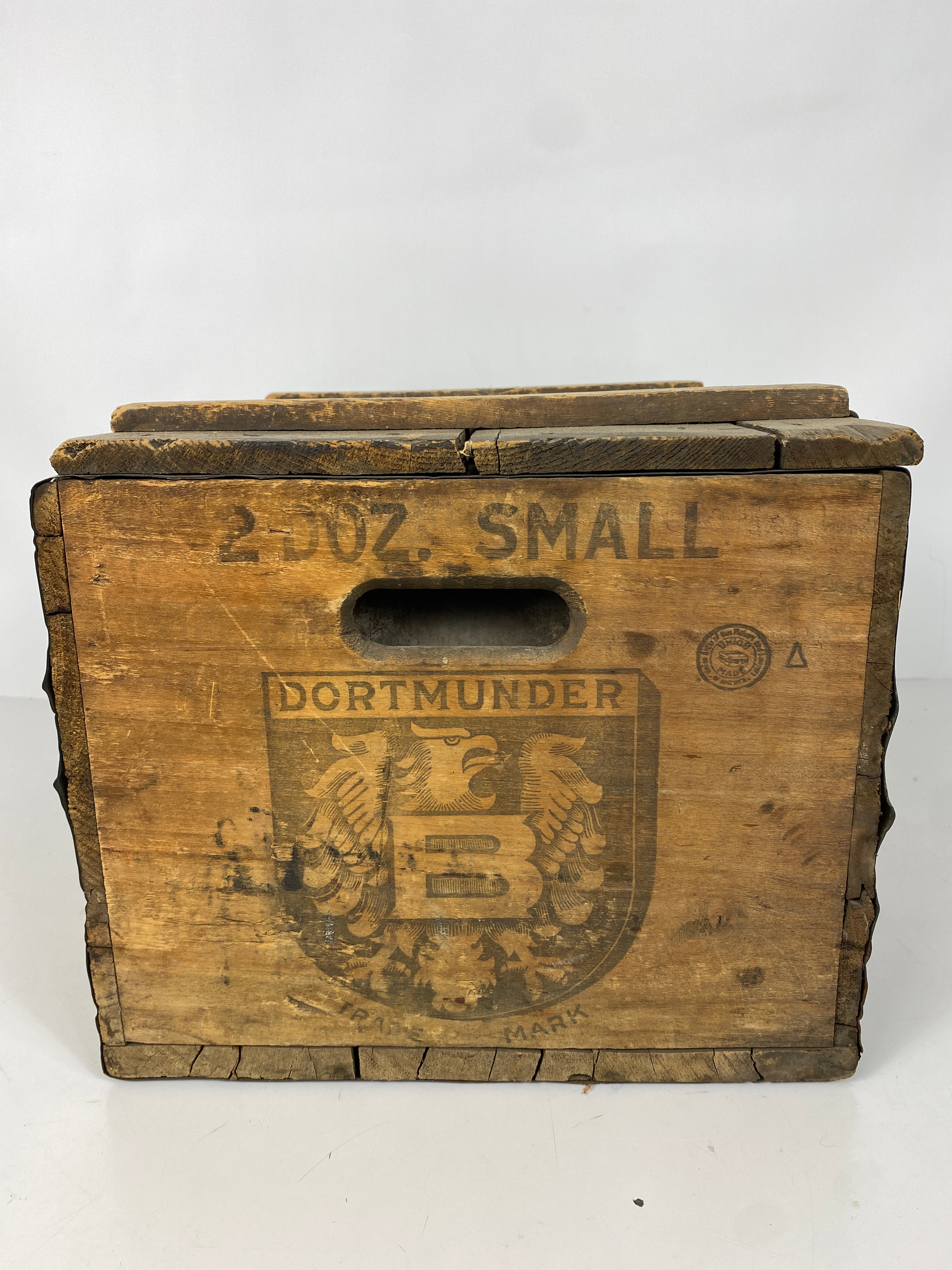 Antique Pre-Prohibition BERGHOFF BREWING CO Dortmunder Beer Crate Fort Wayne Indiana