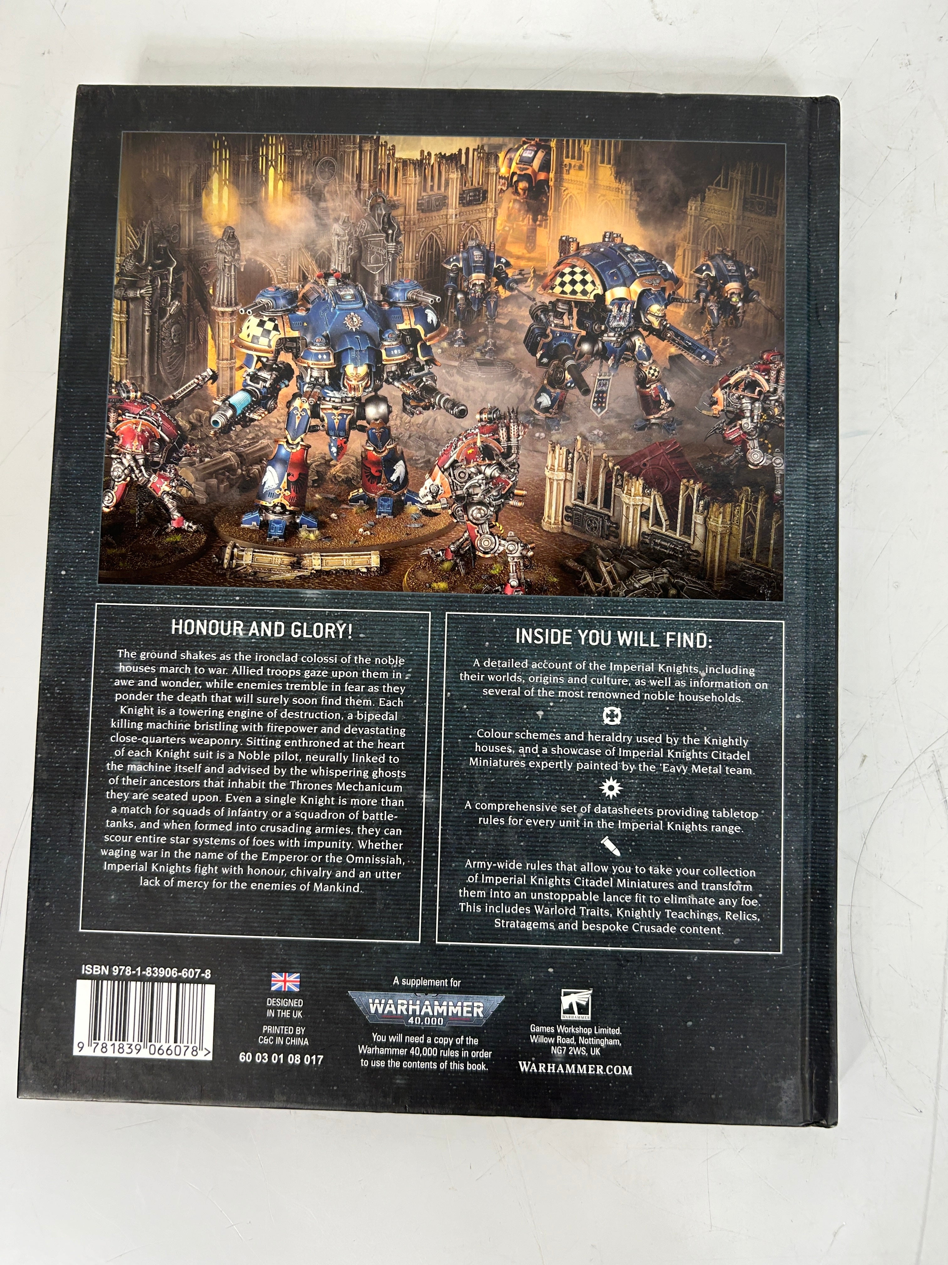 Warhammer 40k Codex Imperial Knights 2022 Hardcover 9th Edition