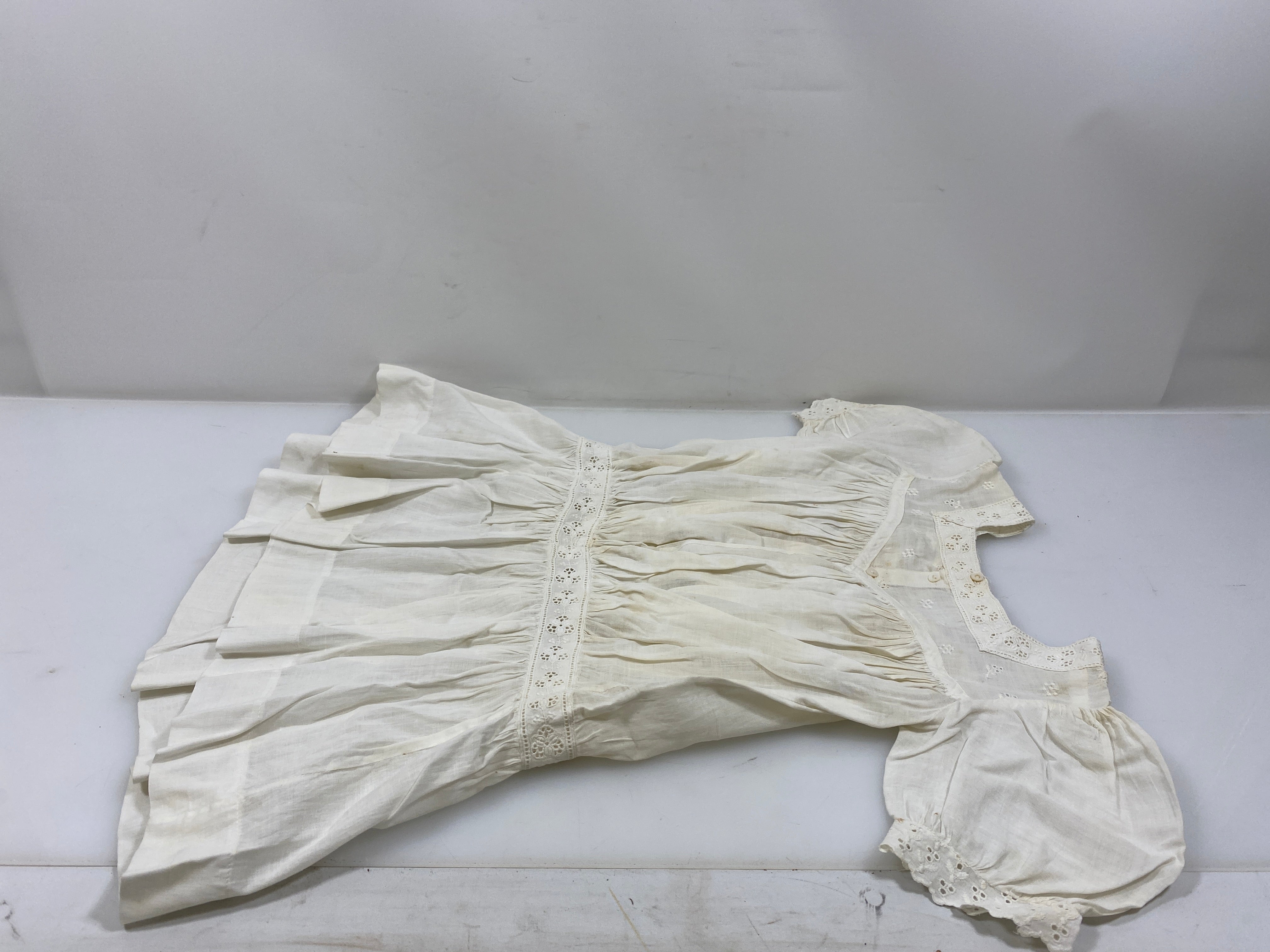 Vintage 1910s White Linen Baby's Dress With Floral Lace Details