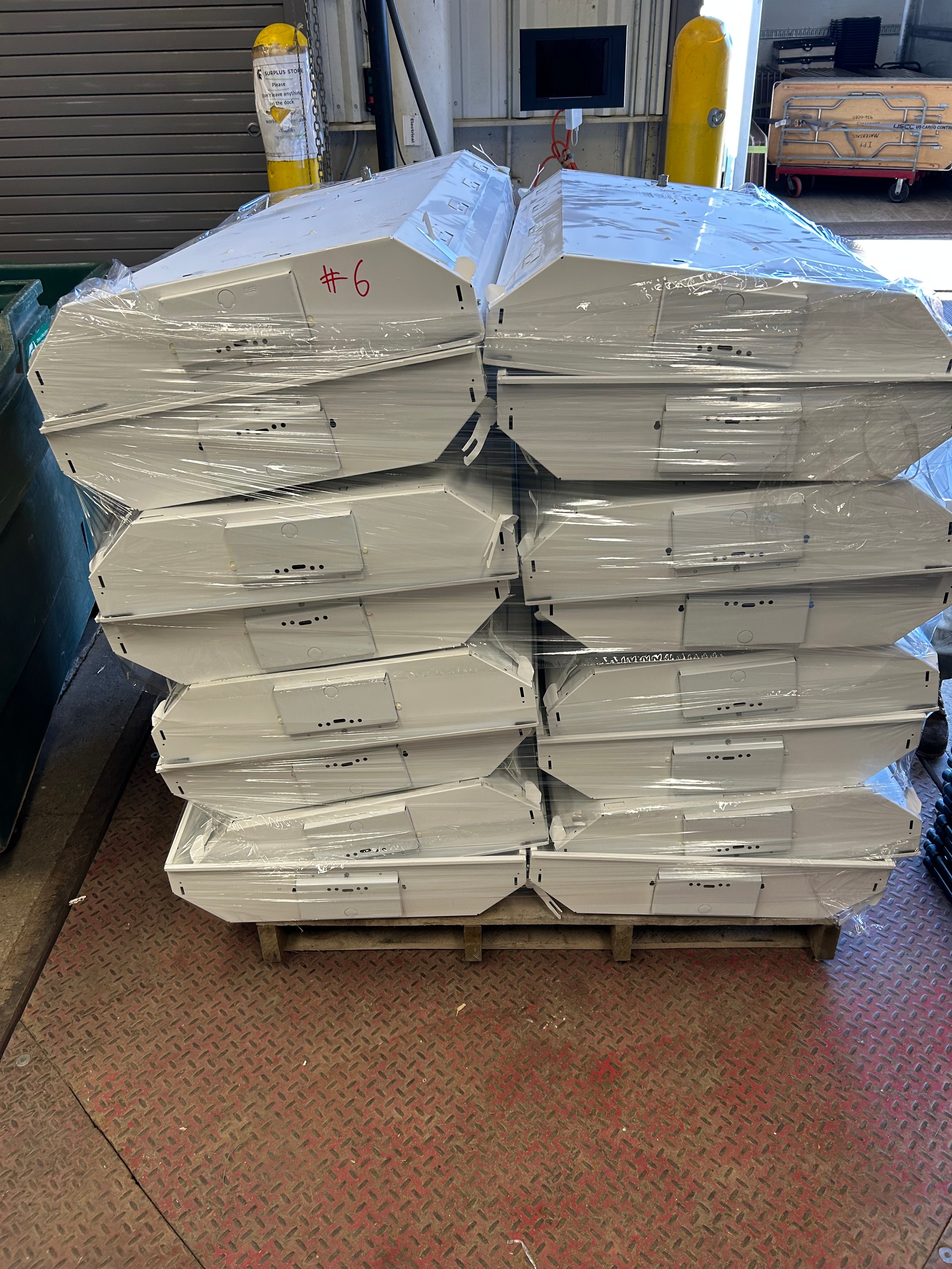 Pallet of *Untested* Lights #6 - 505lbs