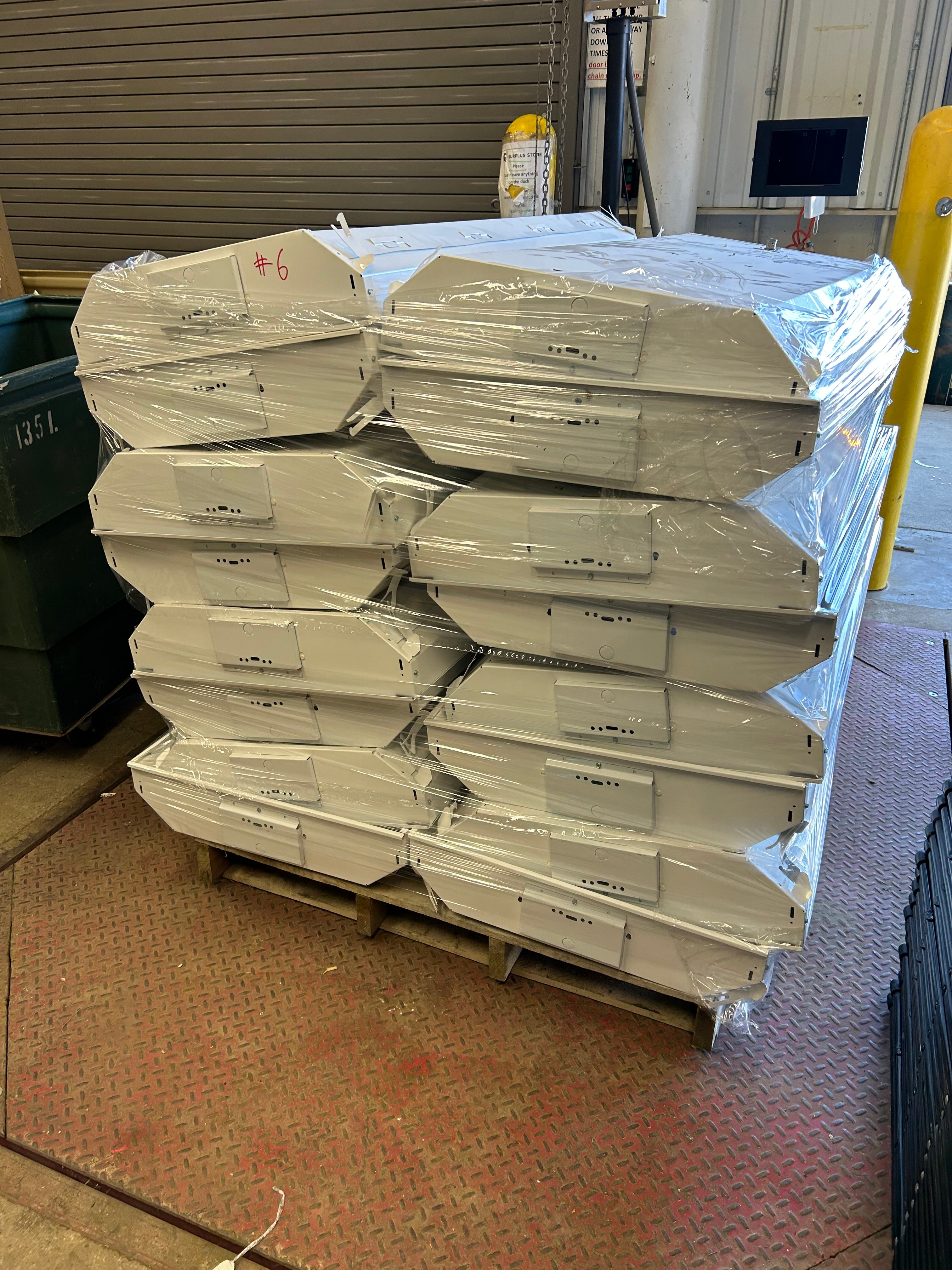 Pallet of *Untested* Lights #6 - 505lbs