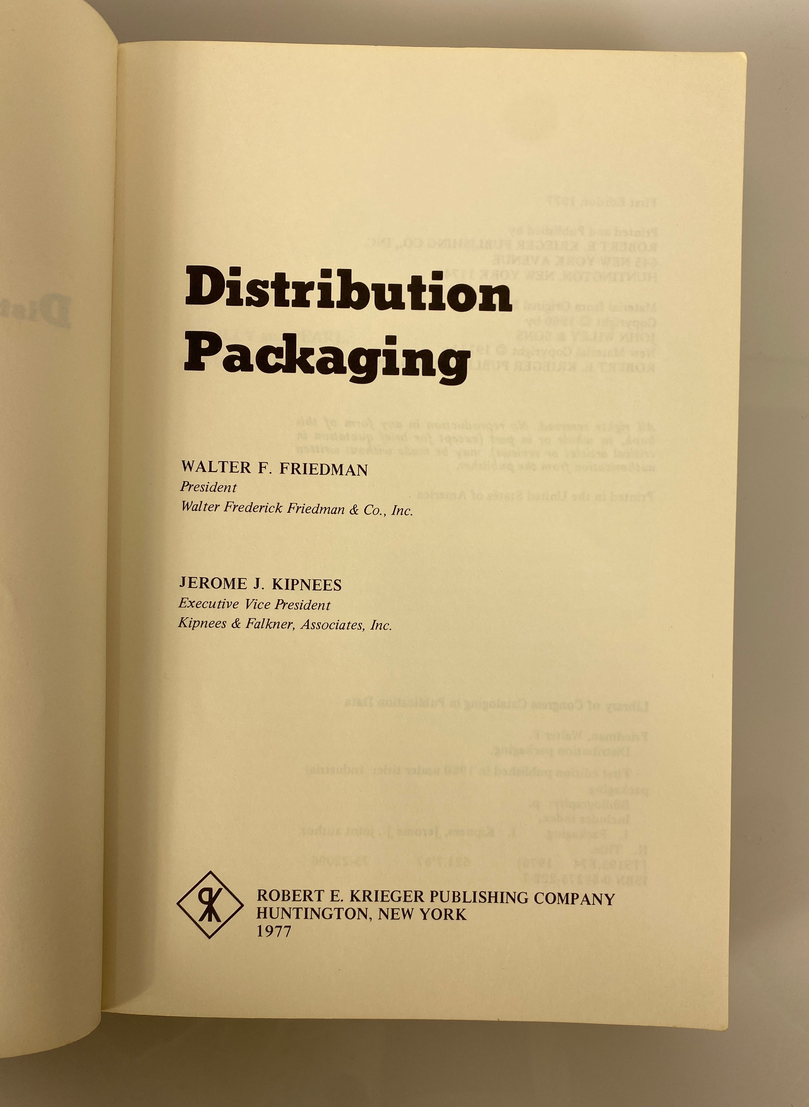 Distribution Packaging by Friedman/Kipnees 1977 Vintage SC