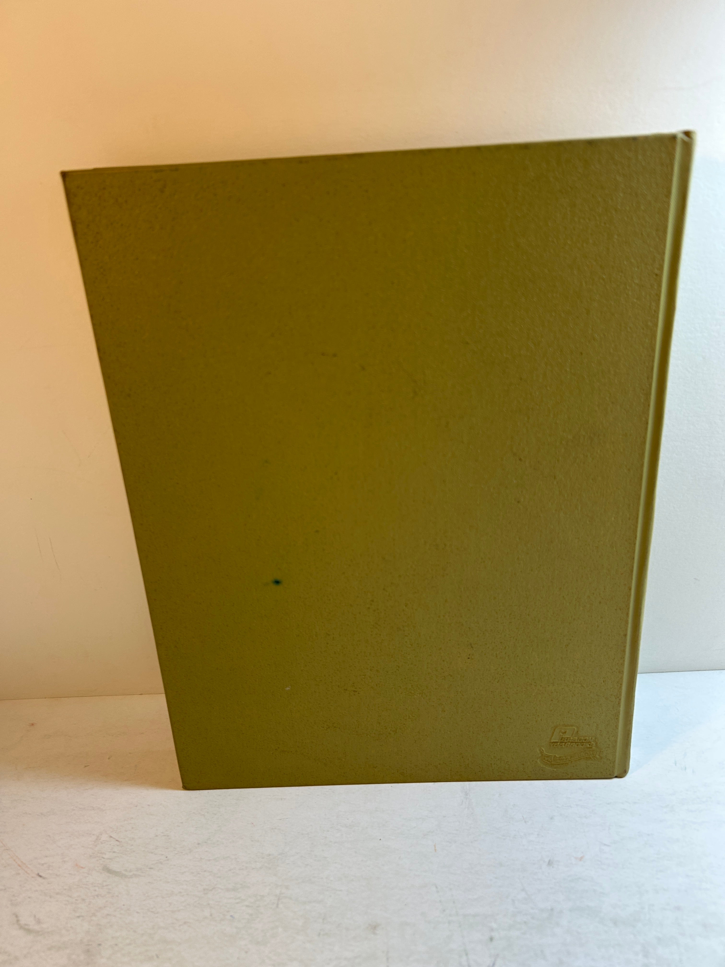 1970 "Log" Lakeview High School Yearbook Battle Creek, MI Cindy Edmonds & Beth Schindler HC