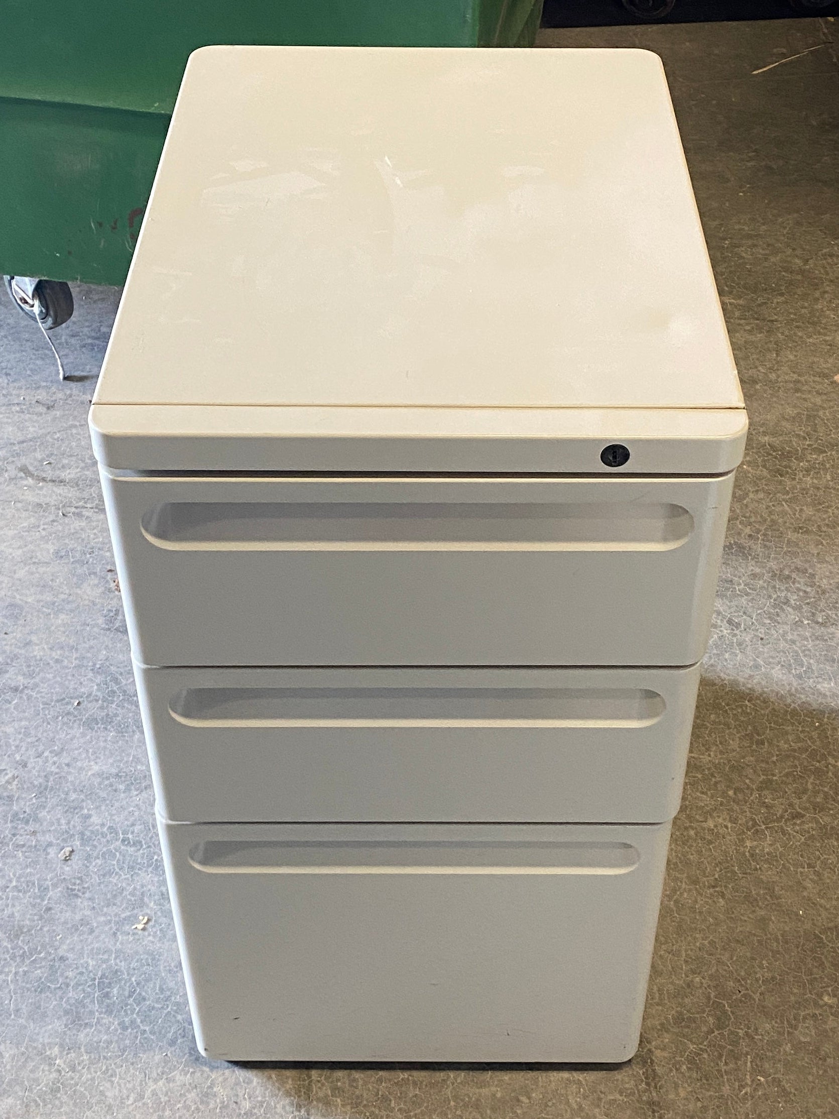Beige Rounded 3 Drawer File Cabinet