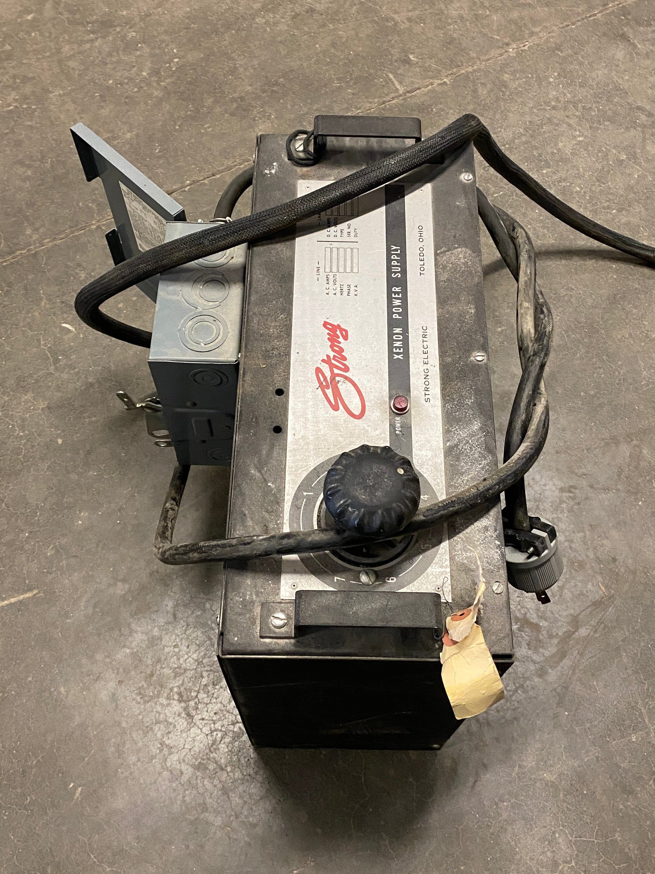 Strong Xenon Super Trouper Theatre Spotlight w/ Power Supply #2