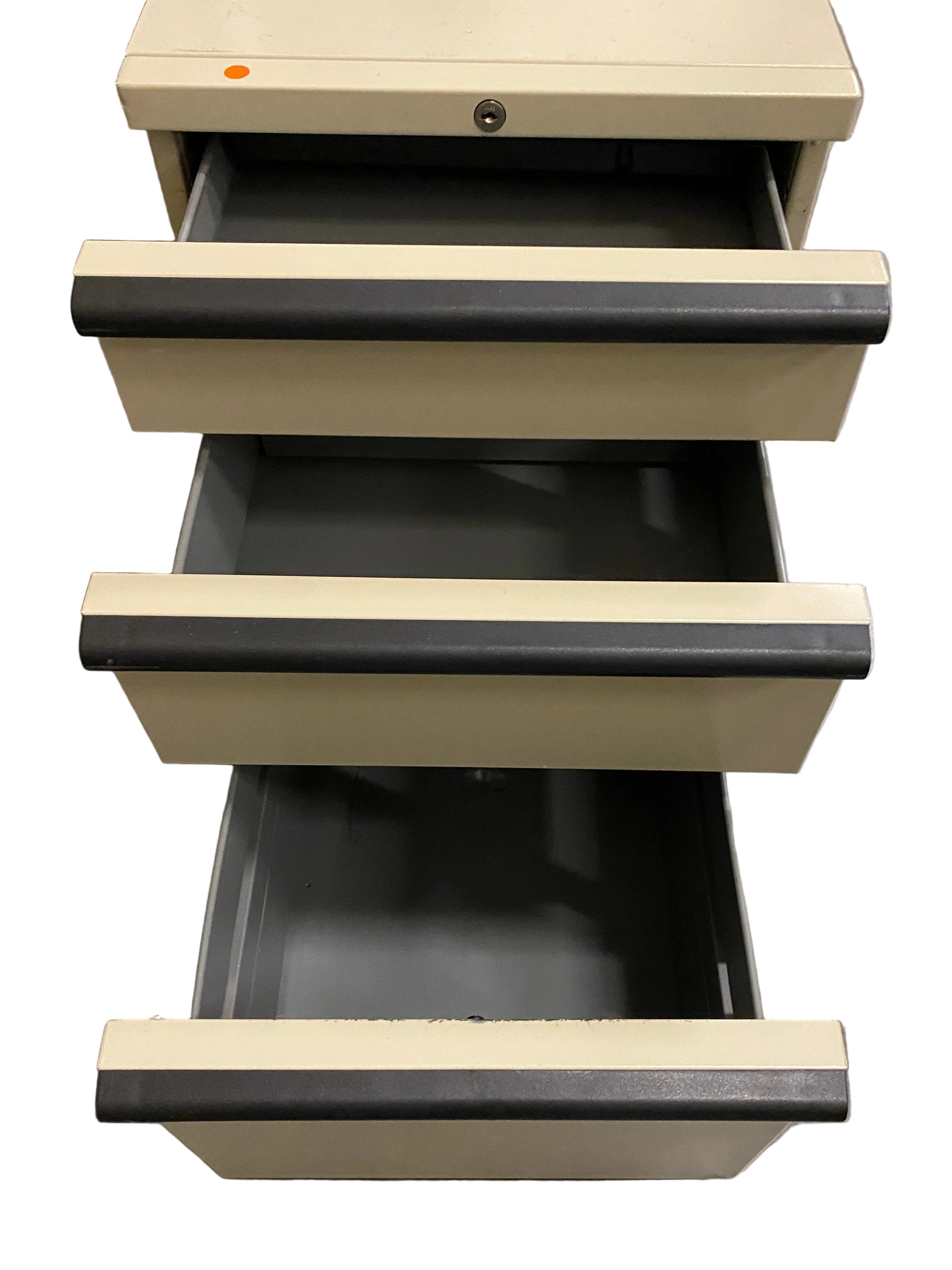 3 Drawer File Cabinet On Wheels