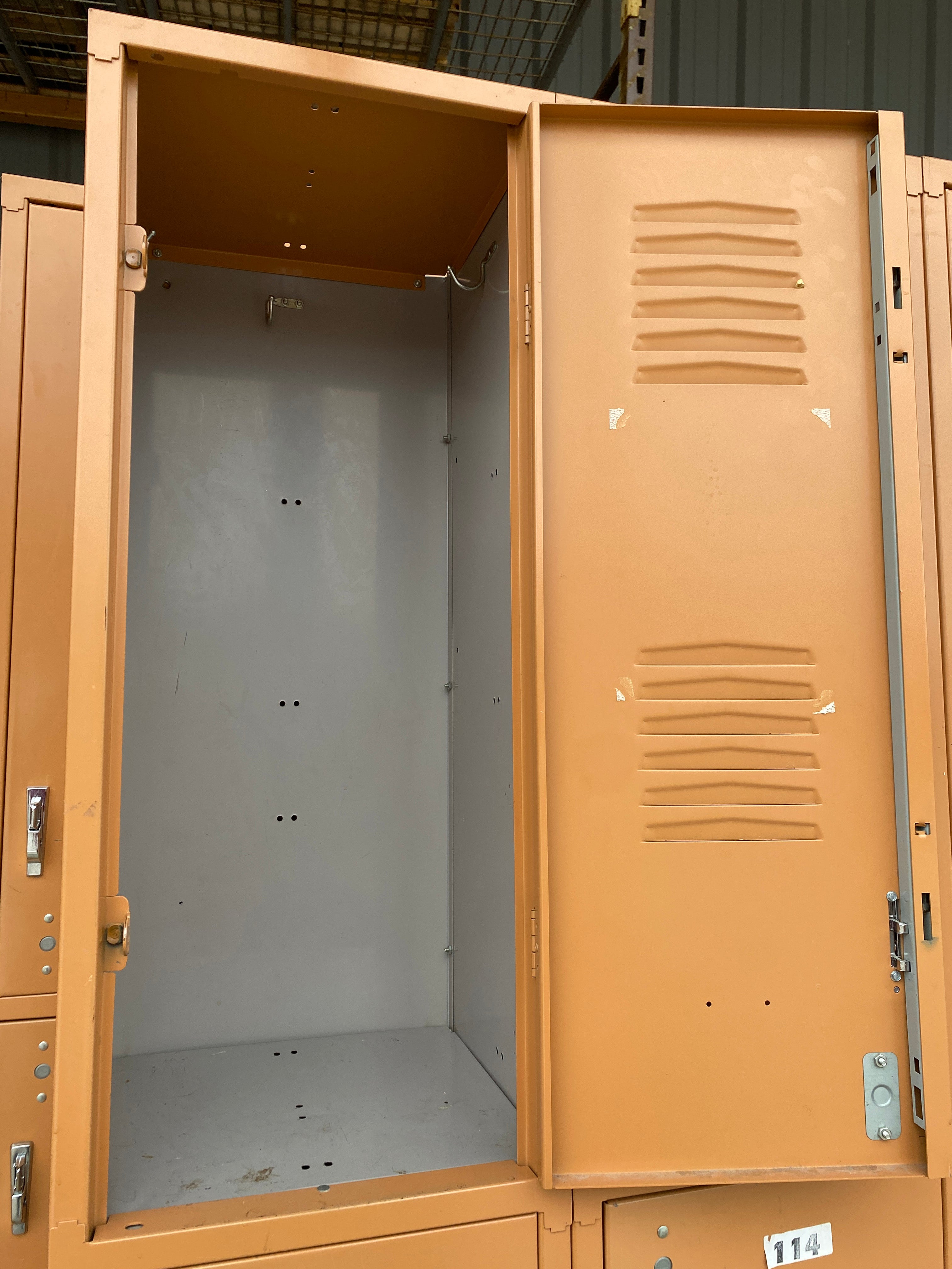 8 Peach Metal Locker Set