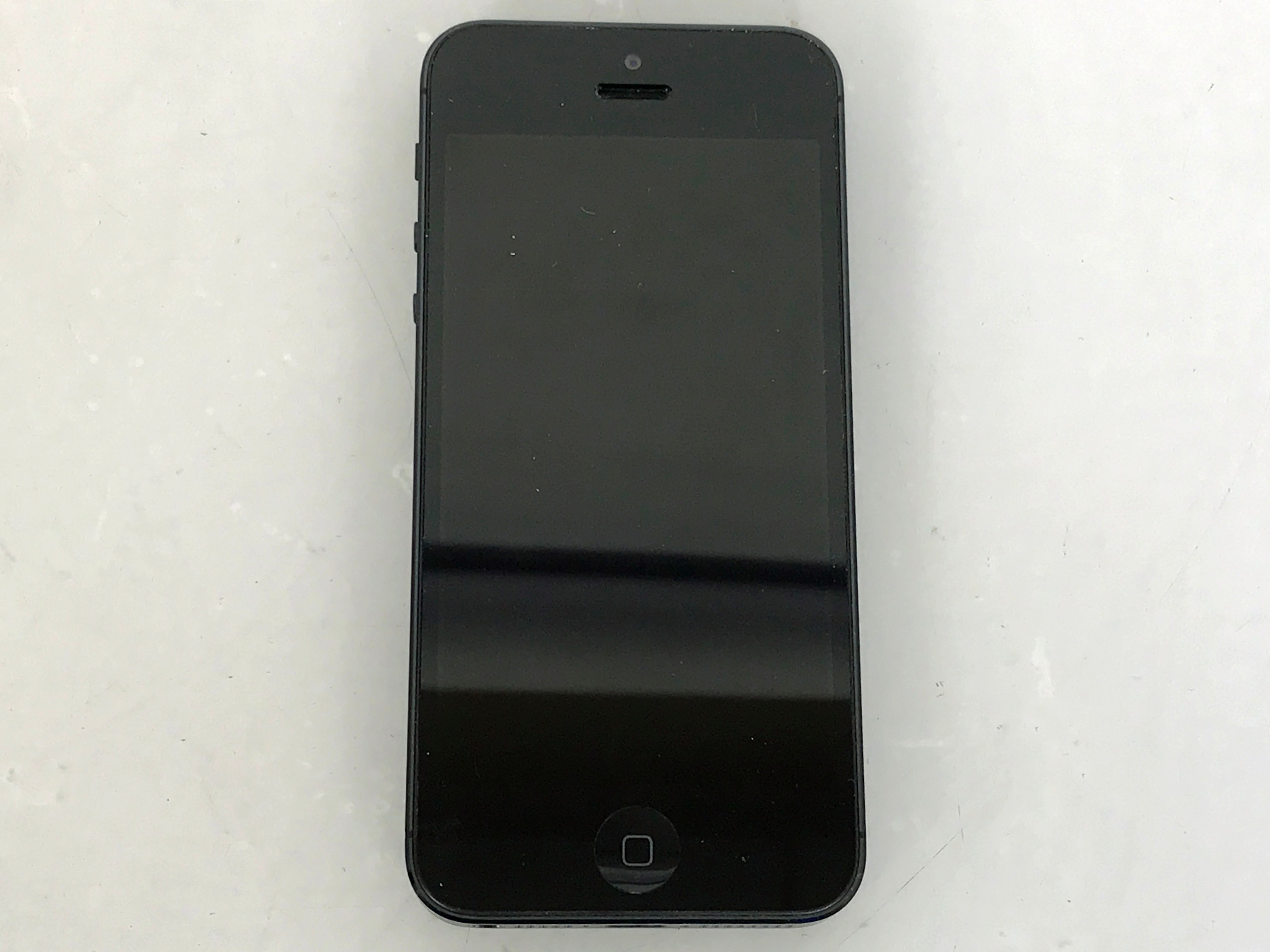 Apple iPhone 5 4" 16GB Black Unlocked