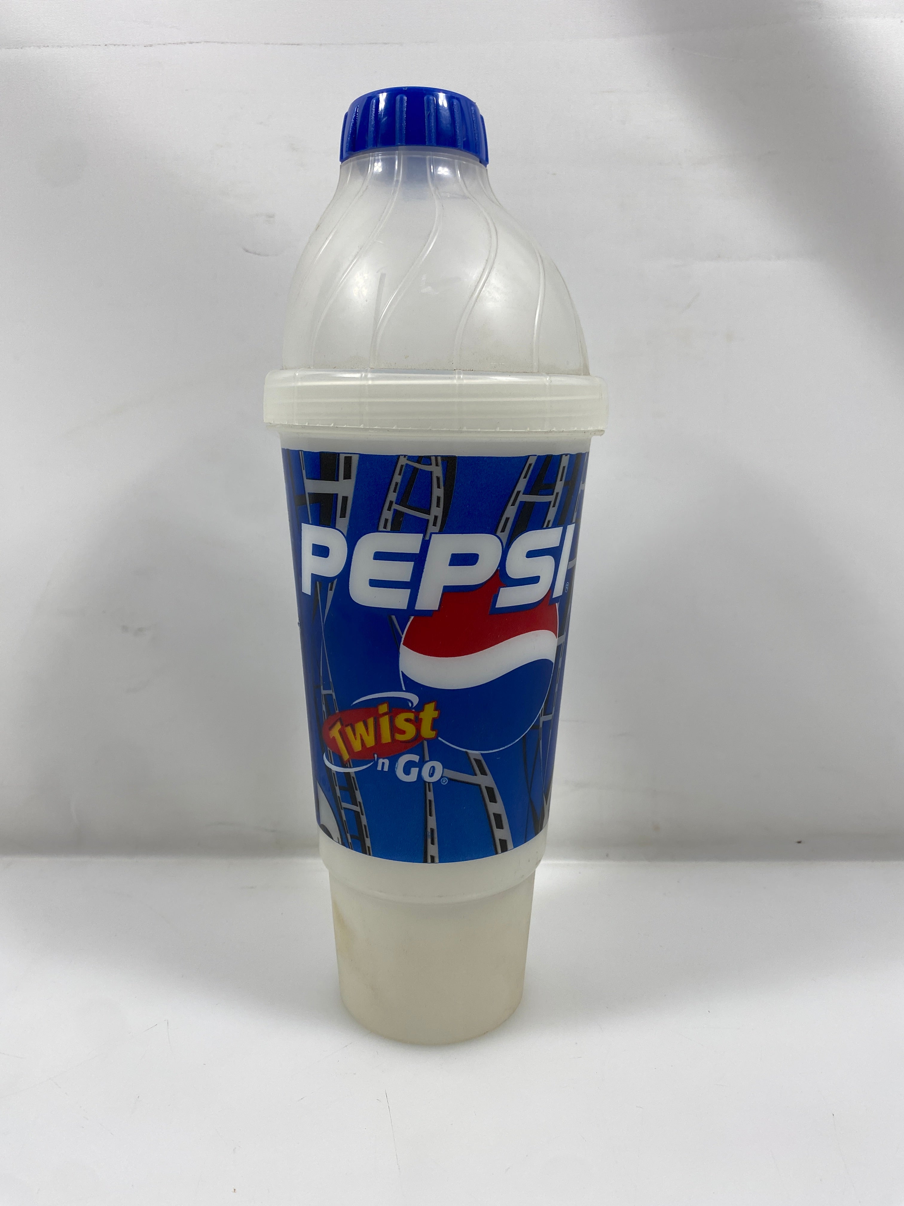 Vintage 90's Pepsi Bottle Twist'nGo 32 oz. Cup