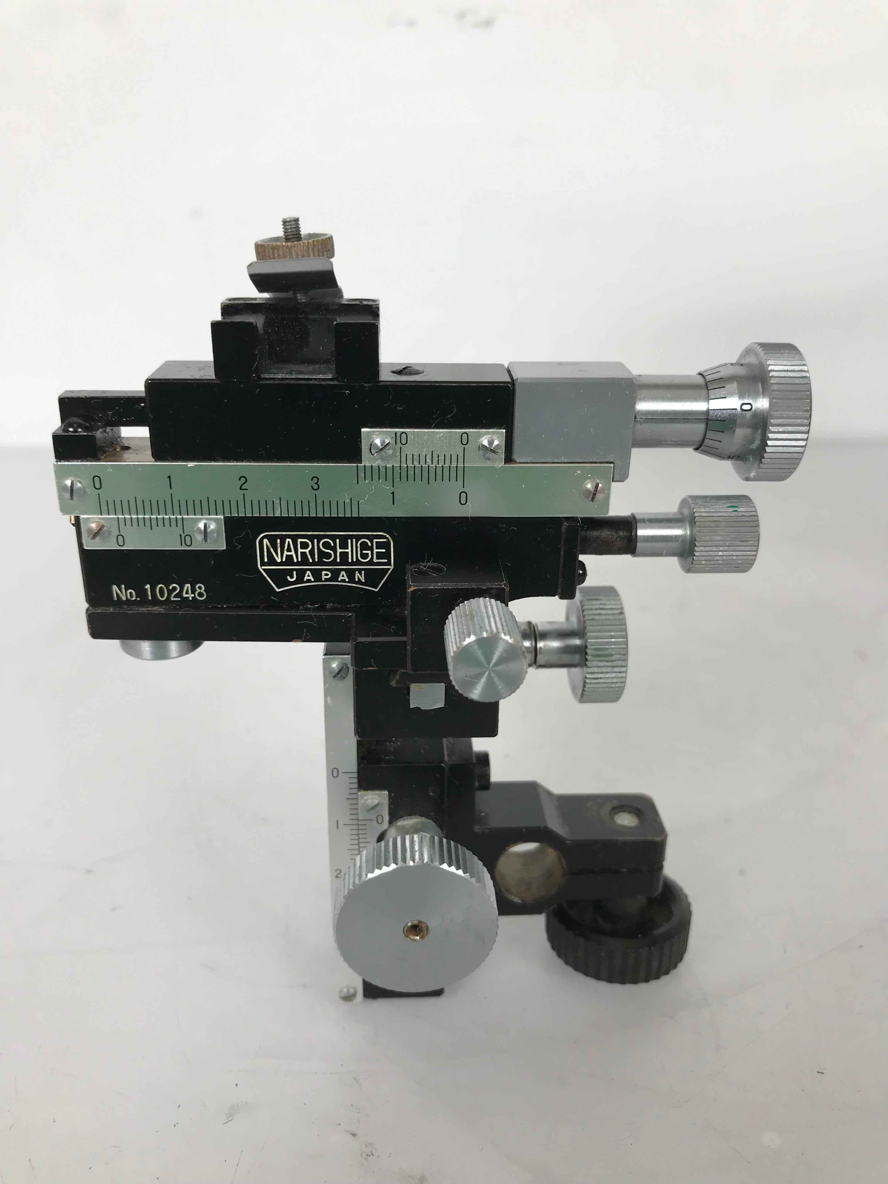 Narishige 3 Axis Bar Mount Micromanipulator  (No. 10248)