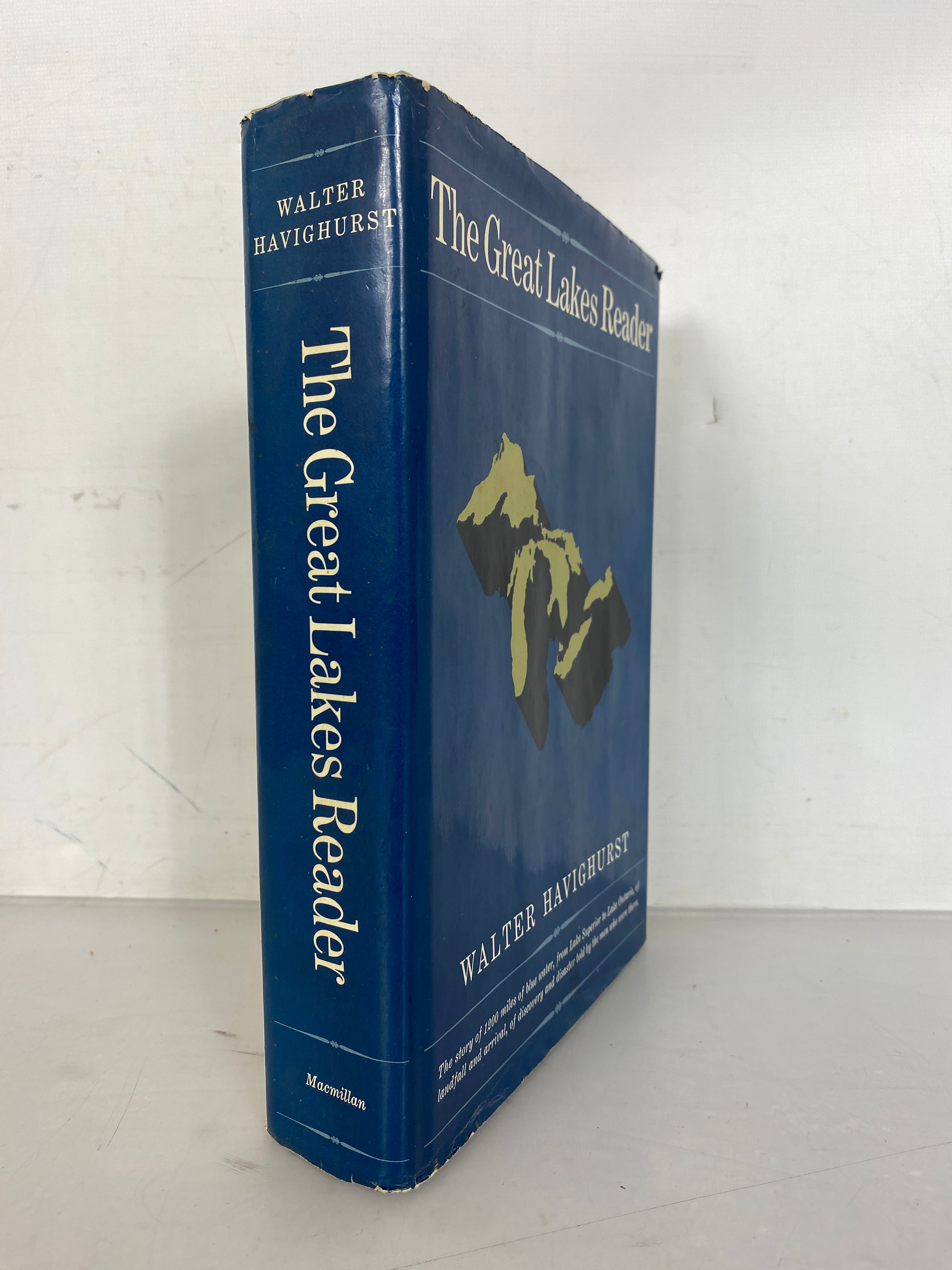 The Great Lakes Reader by Walter Havighurst 1967 Third Printing HC DJ