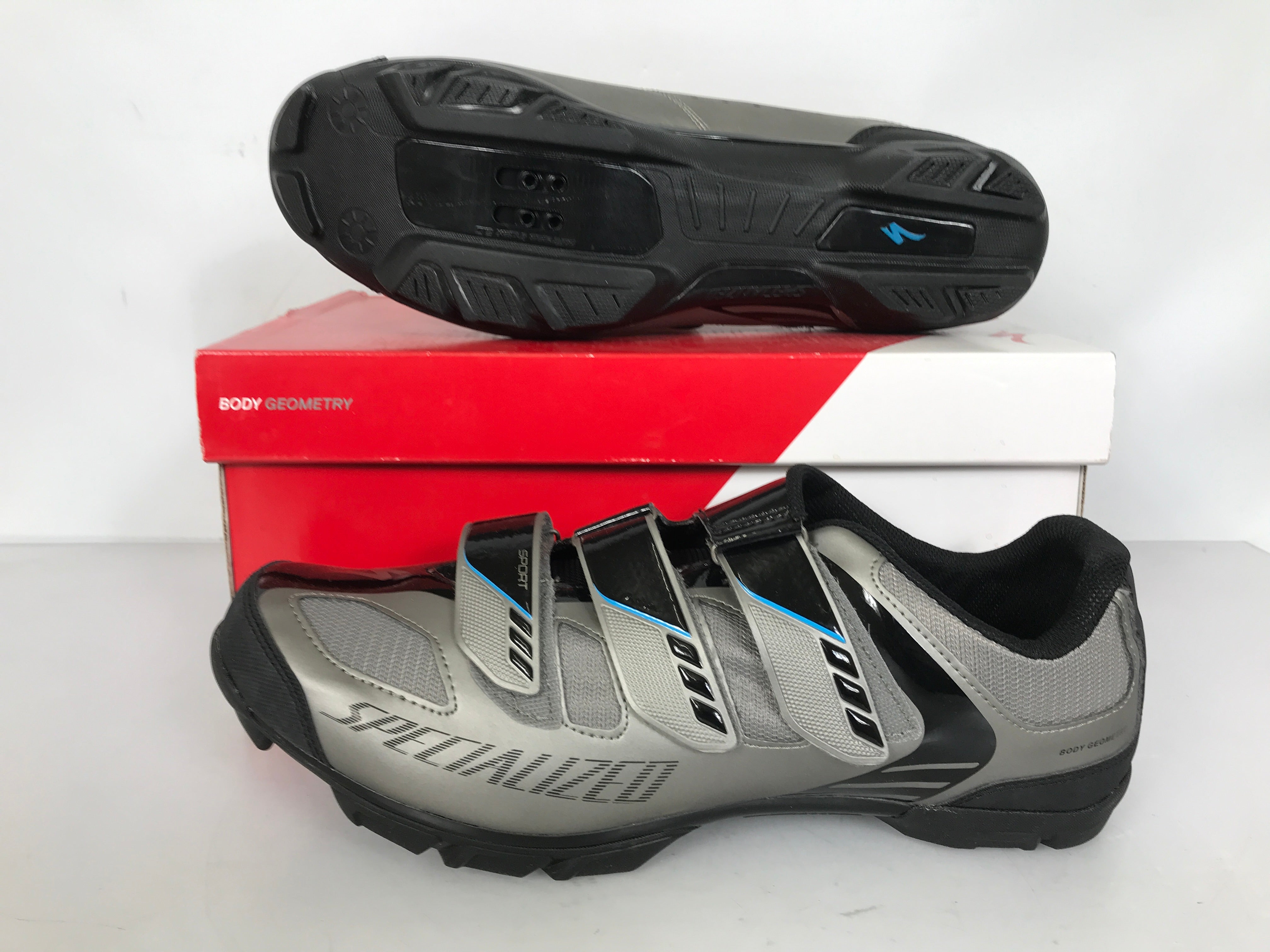 Specialized Body Geometry Titanium/Black Sport Mtn Men's Size 13.75 / 48 NIB