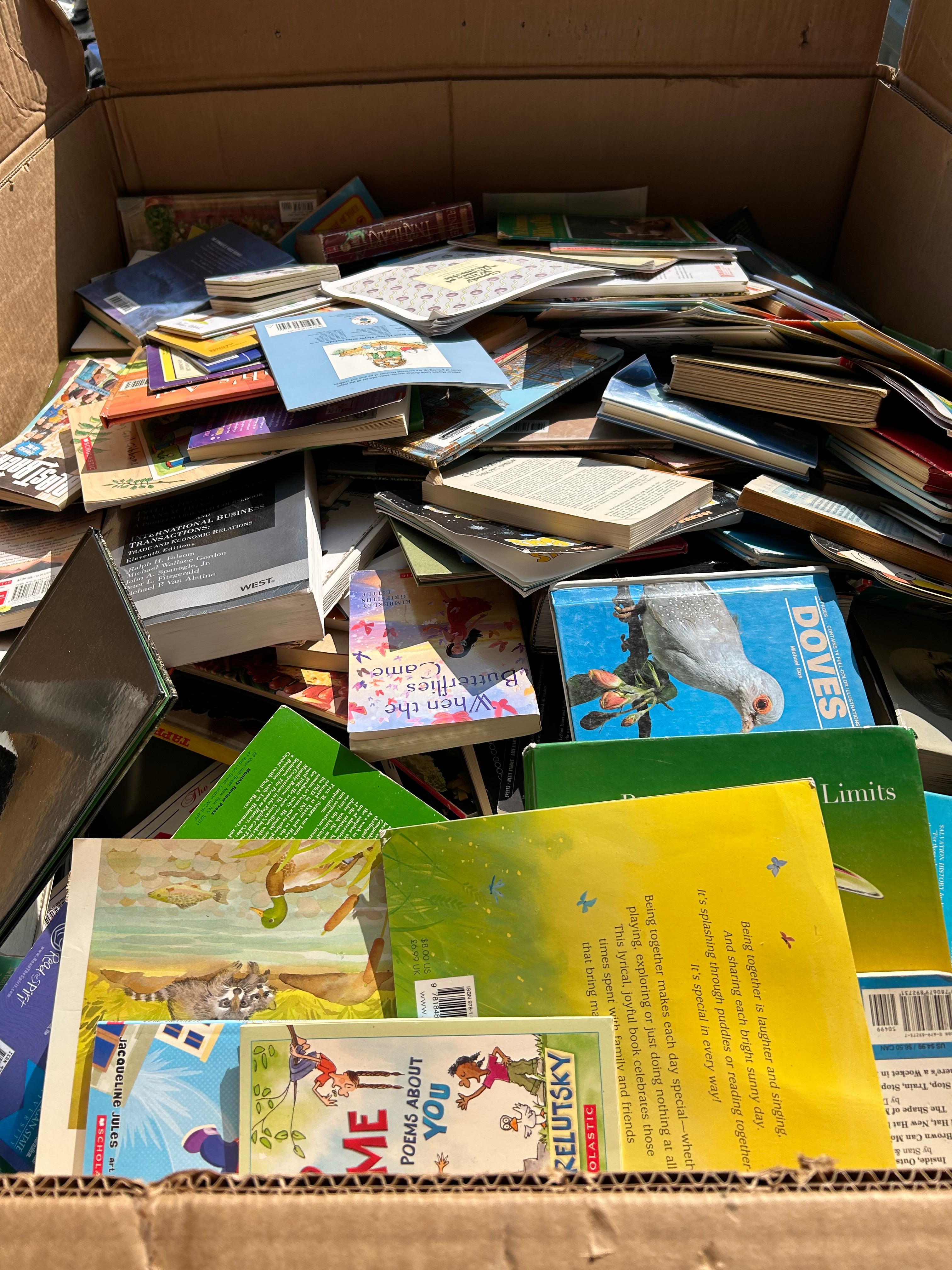 Bulk Book Lot Mixed - 945 lbs.