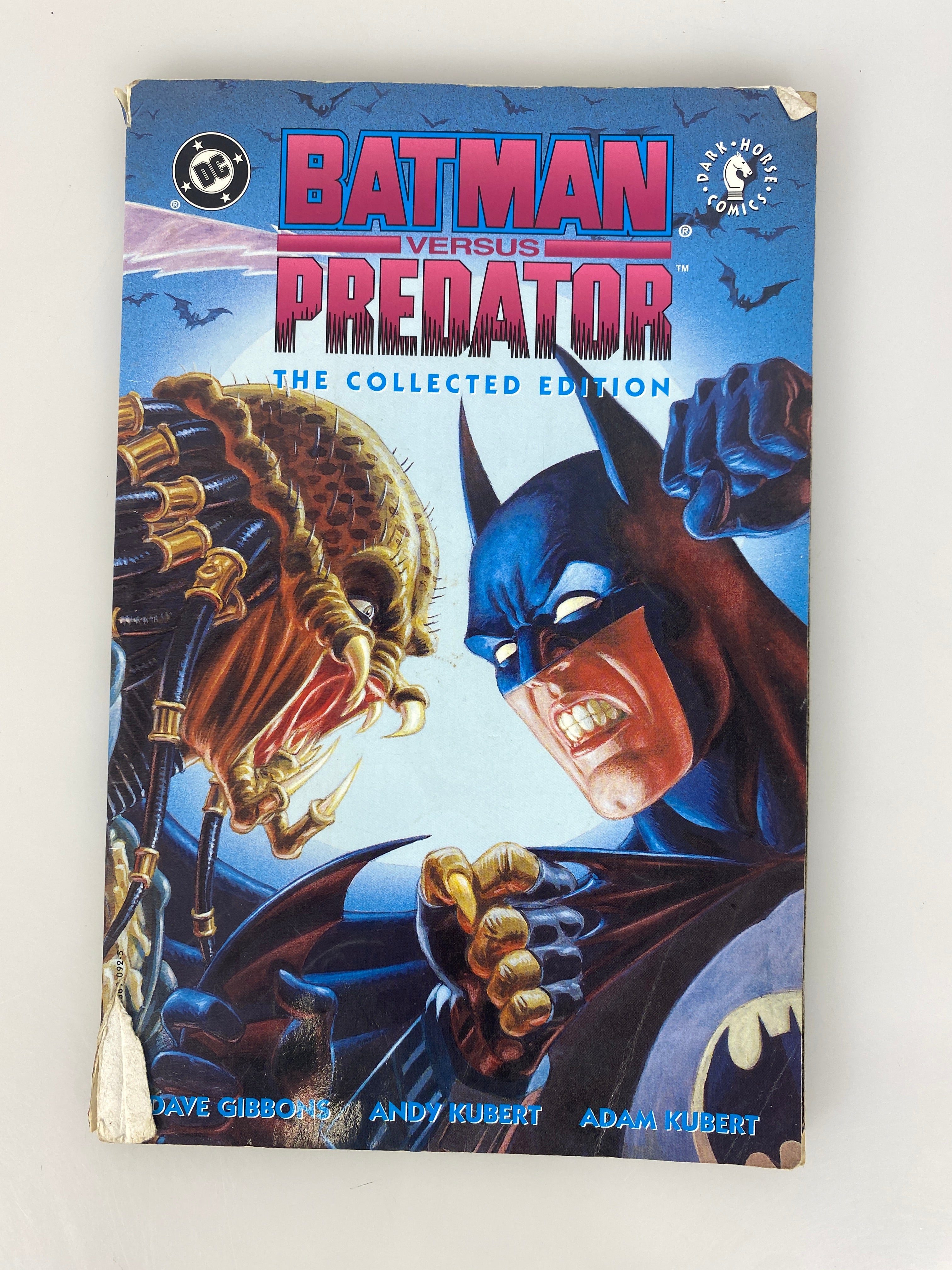 Batman Vs Predator Collected Edition DC Graphic Novel 1993