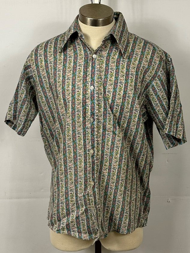 Vintage Pink and Green Paisley Short Sleeve Button-Up Shirt Men's Size Large