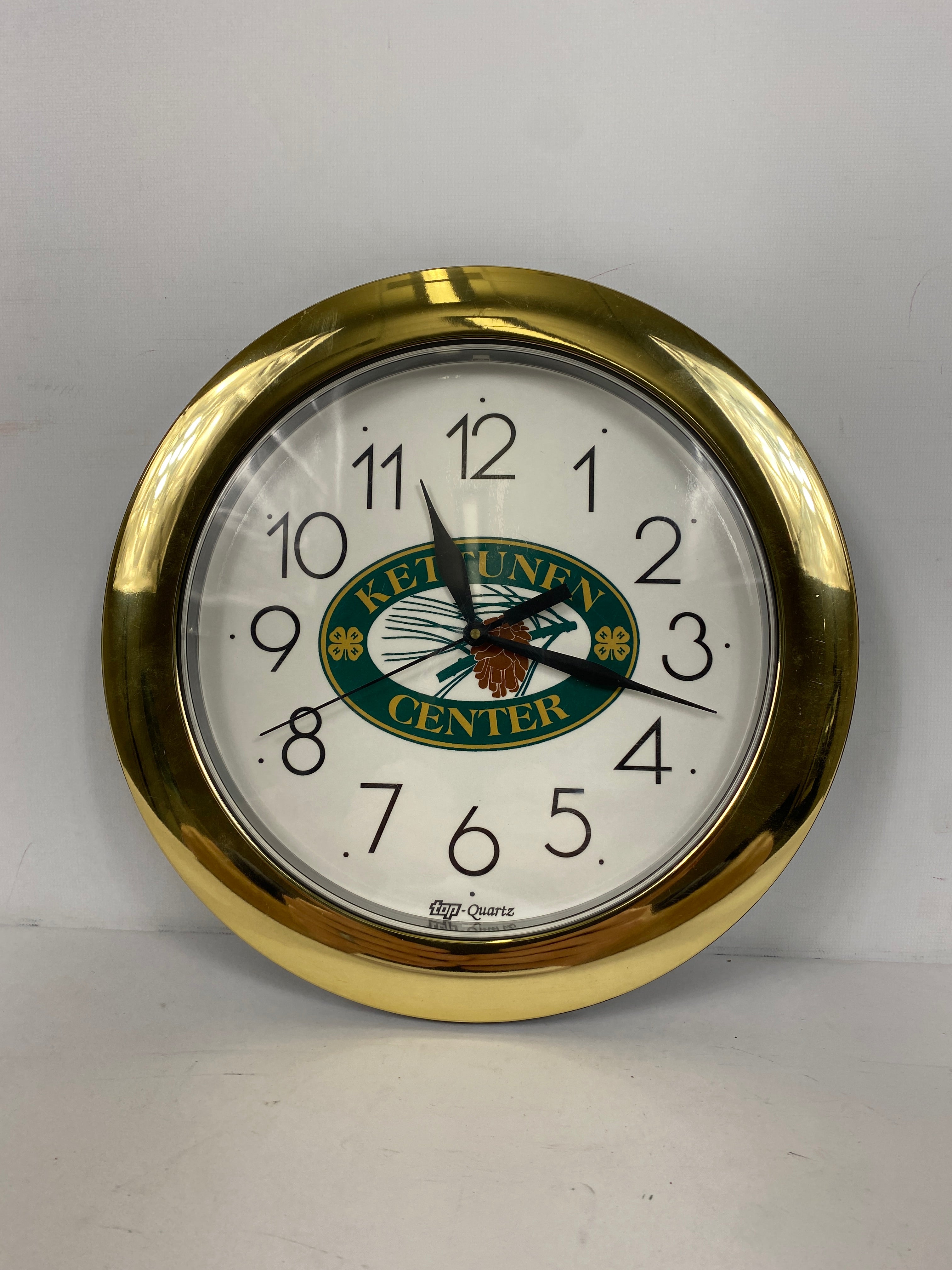 Kettunen Center Top Quartz Wall Clock