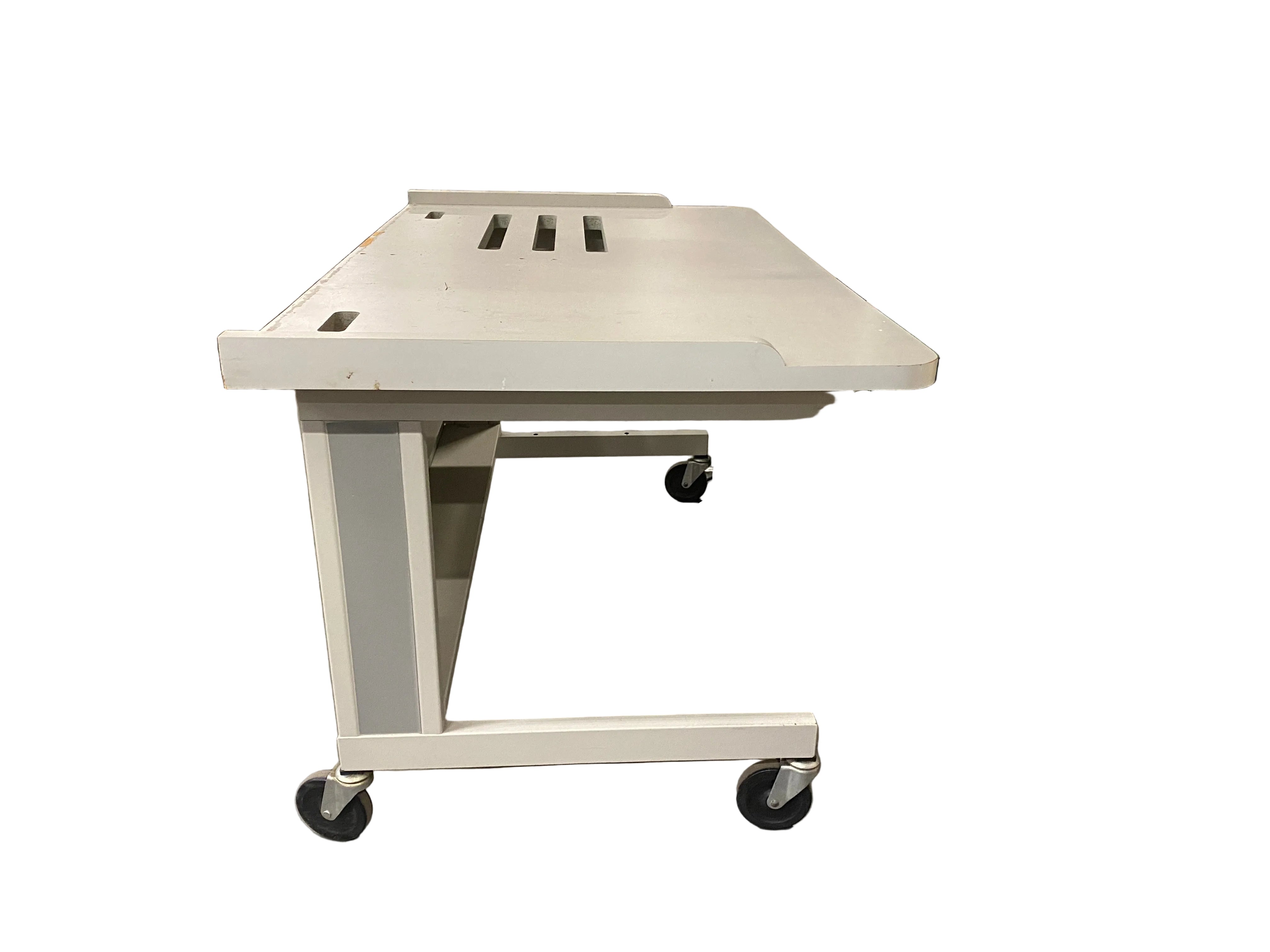 Laminate Workstation On Wheels