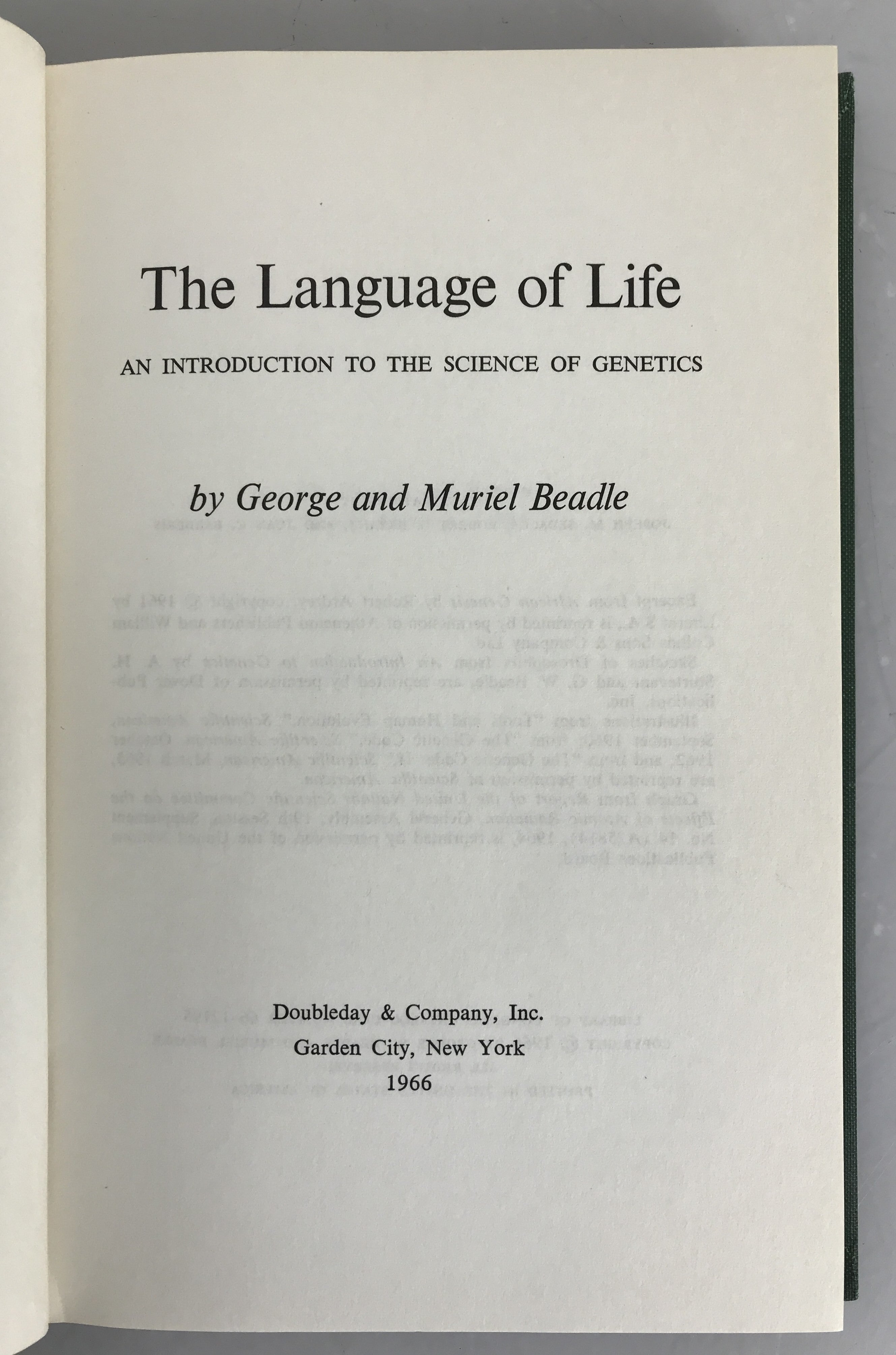 The Language of Life an Introduction to the Science of Genetics George and Muriel Beadle 1966 HC DJ