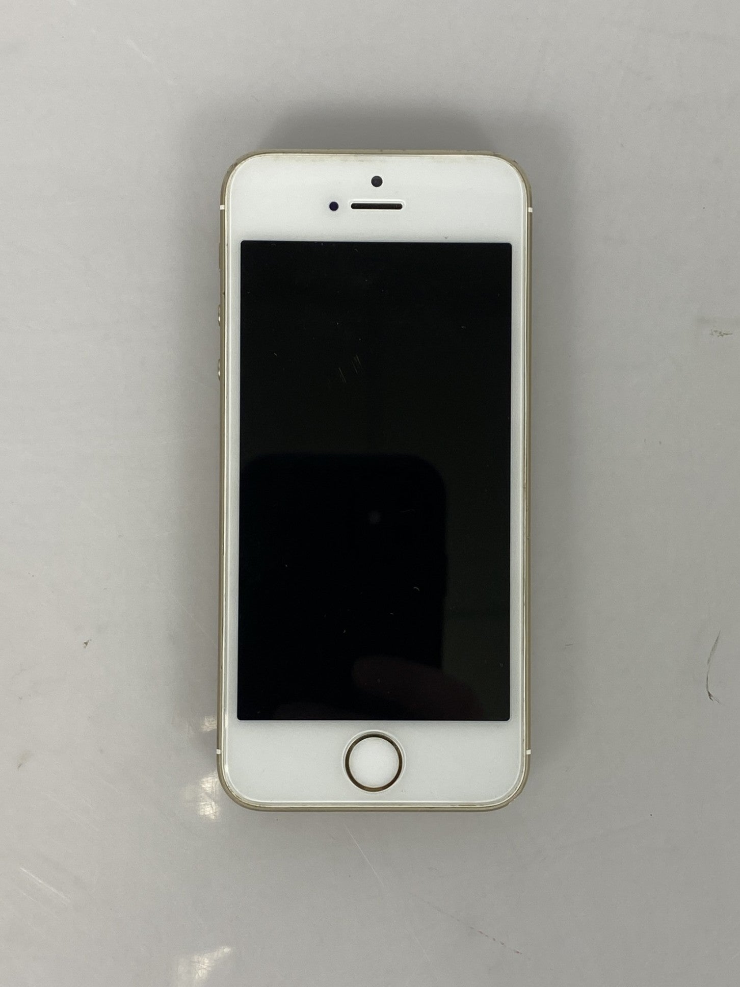 Apple iPhone 5s White 4" 16GB Verizon