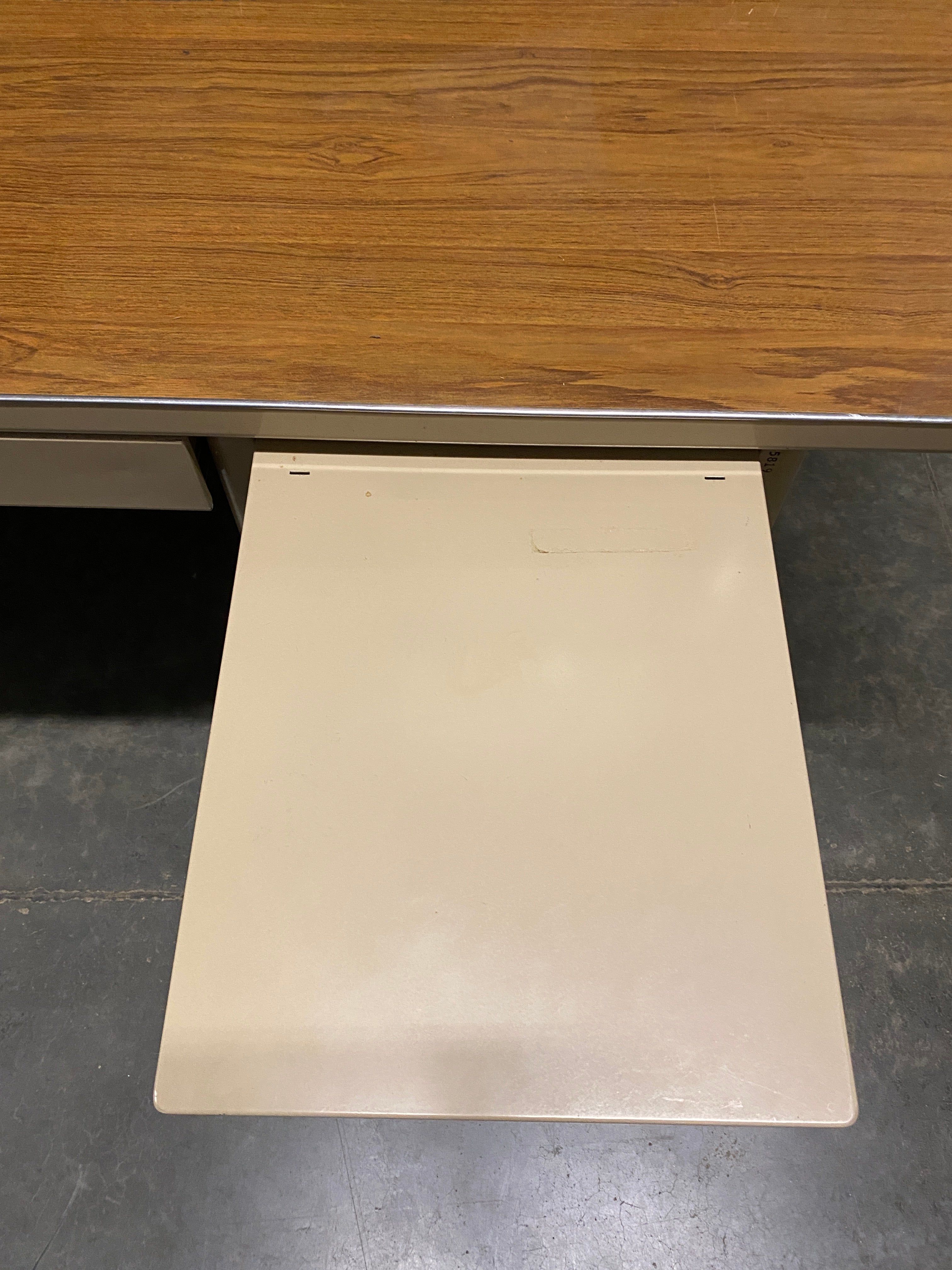 Oak Wood Desktop Metal Executive Desk