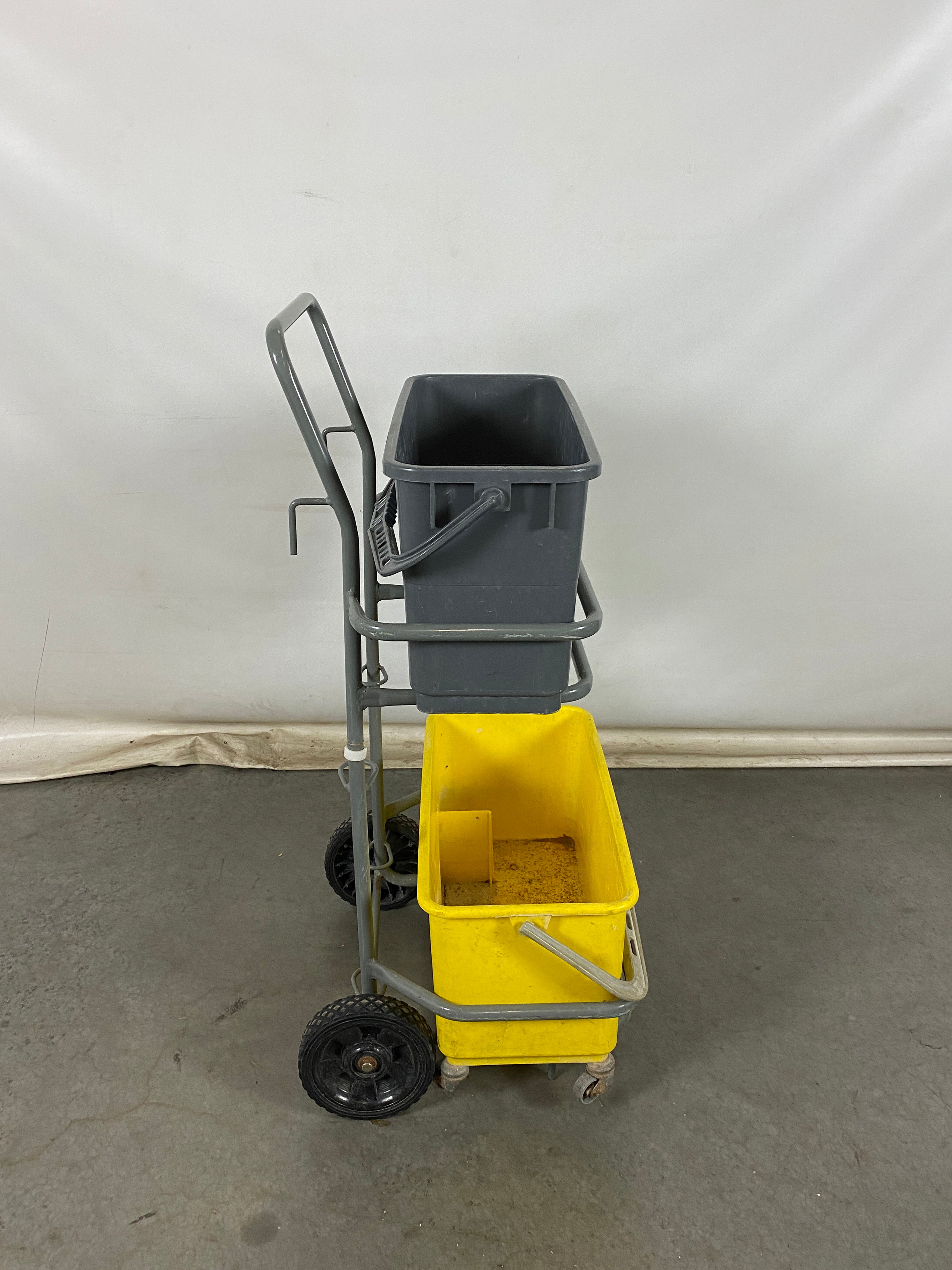 2-Shelf Mopping Trolley with Gray and Yellow Buckets