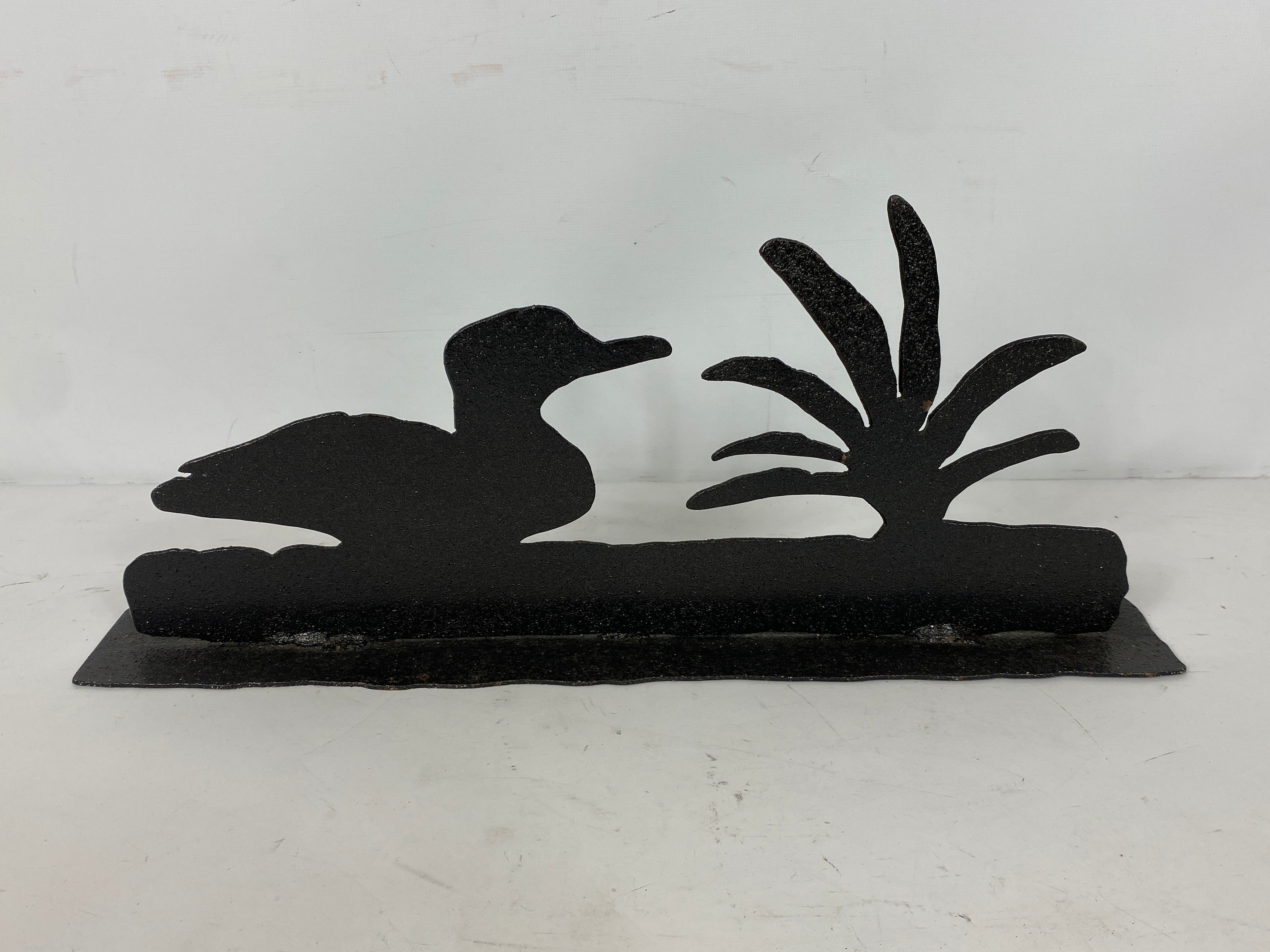 Duck in Pond Black Metalwork Decor #1