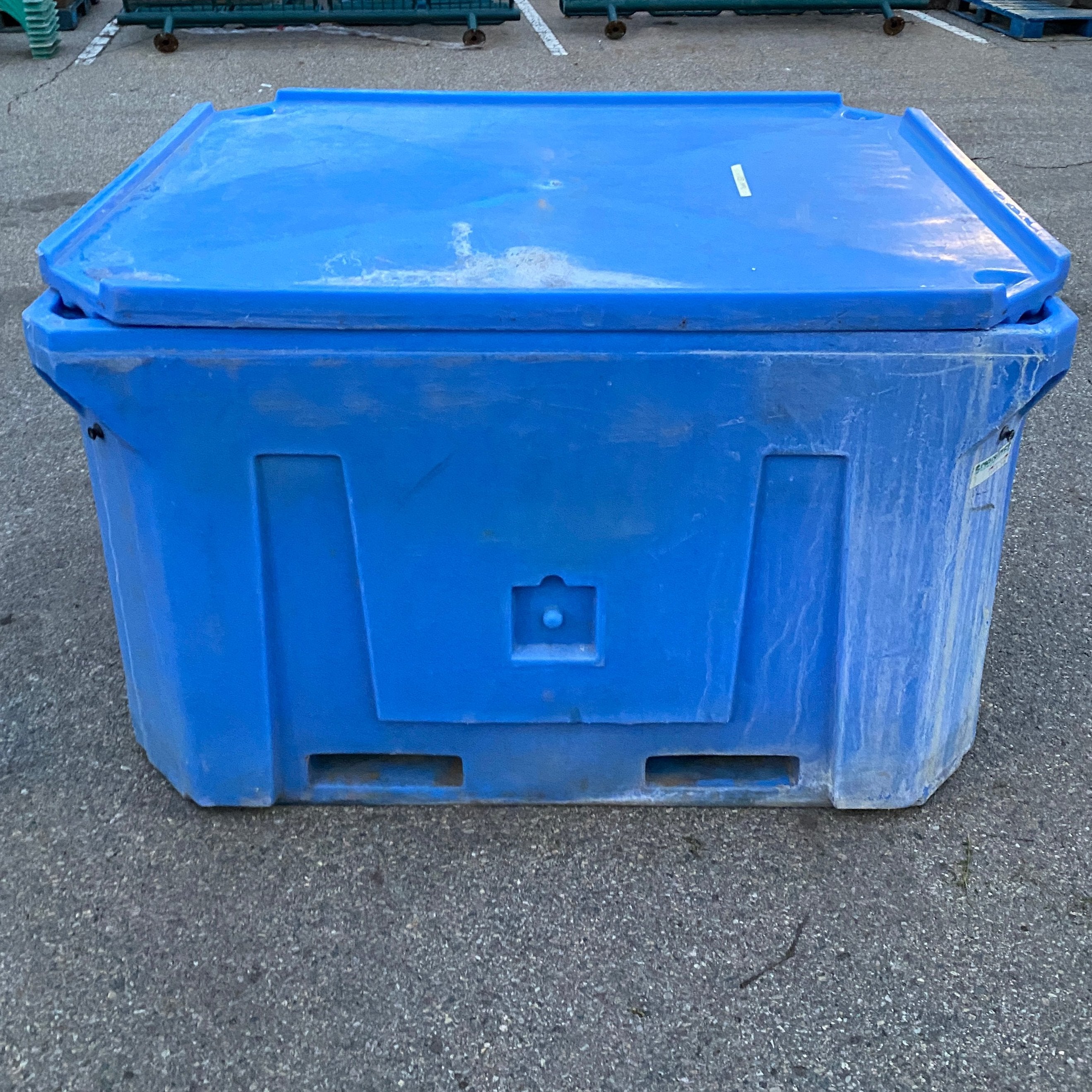 ULine Blue Bulk Liquid Storage Container