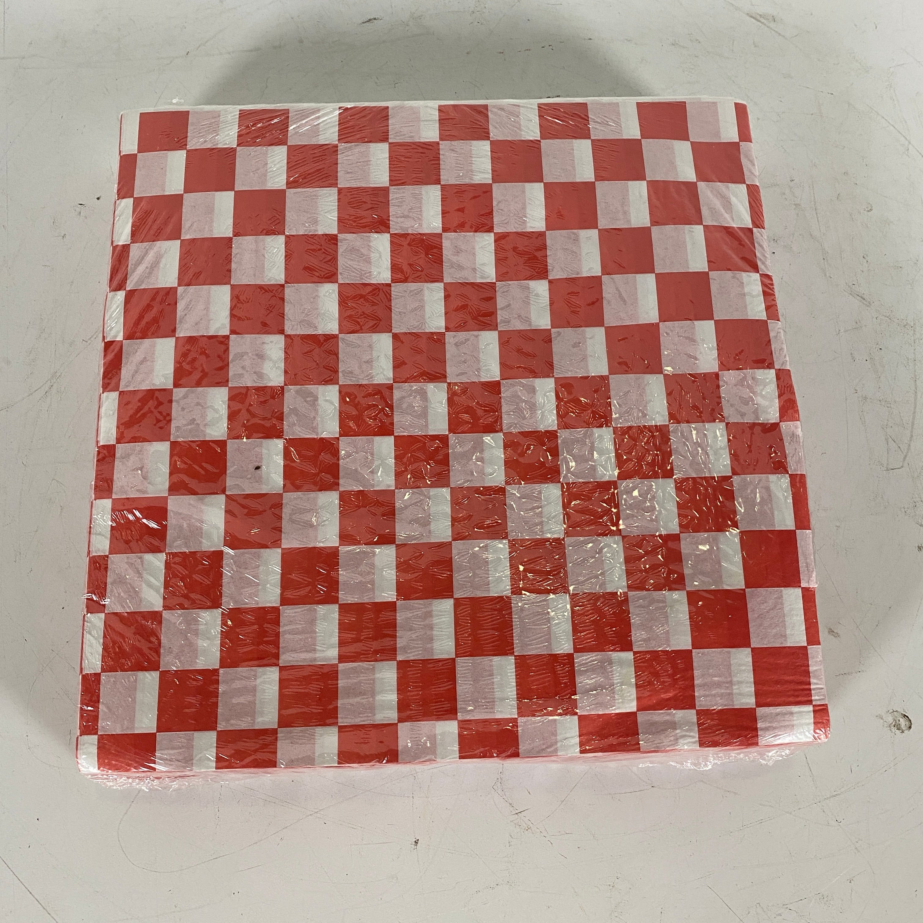 Red and White Checkered Wax Paper for Sandwich Wraps