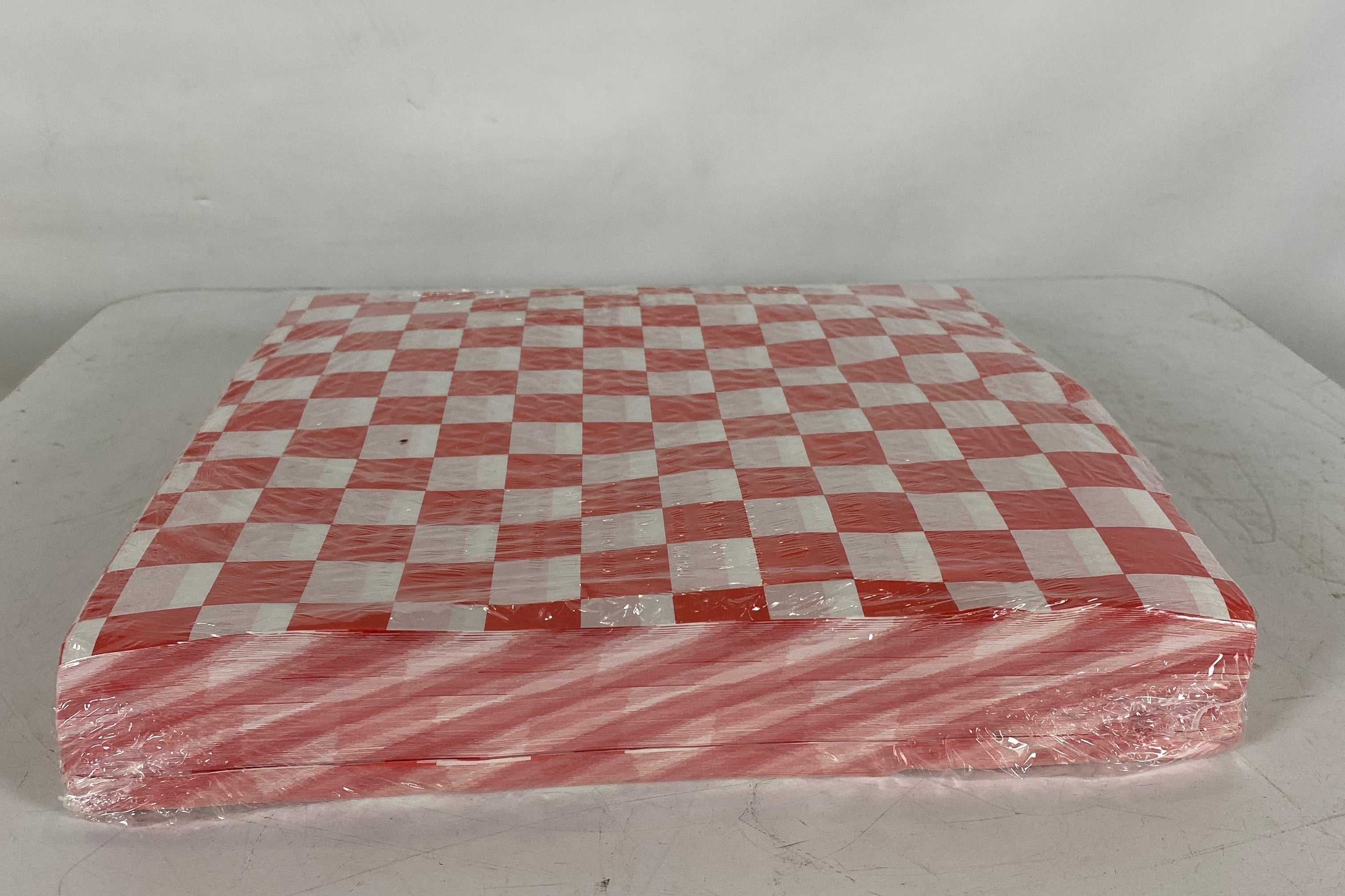 Red and White Checkered Wax Paper for Sandwich Wraps