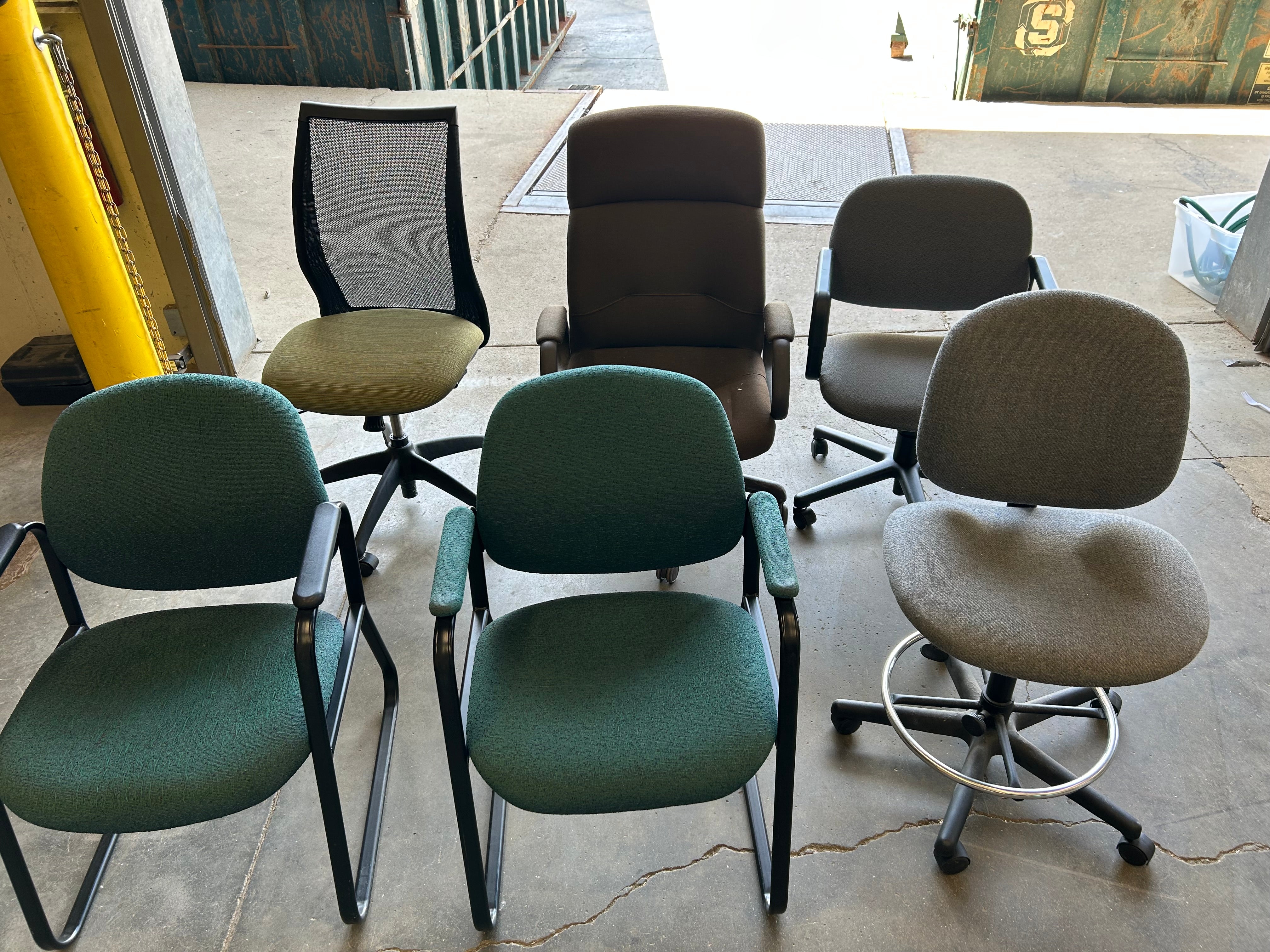 Lot of 6 Assorted Office Chairs