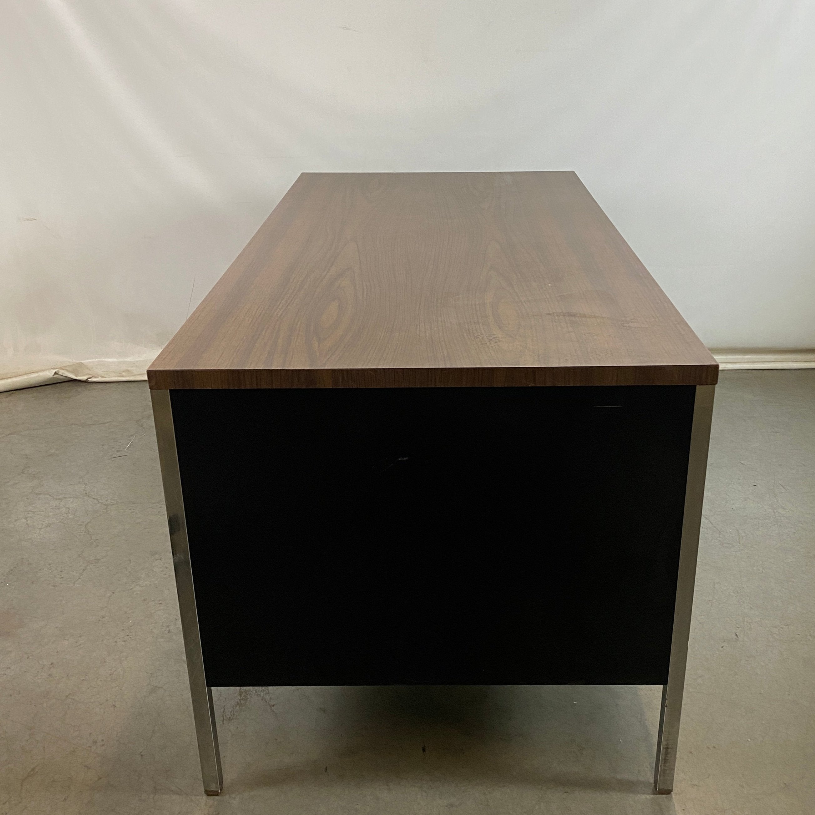 5 Drawer Steel and Wood Desk