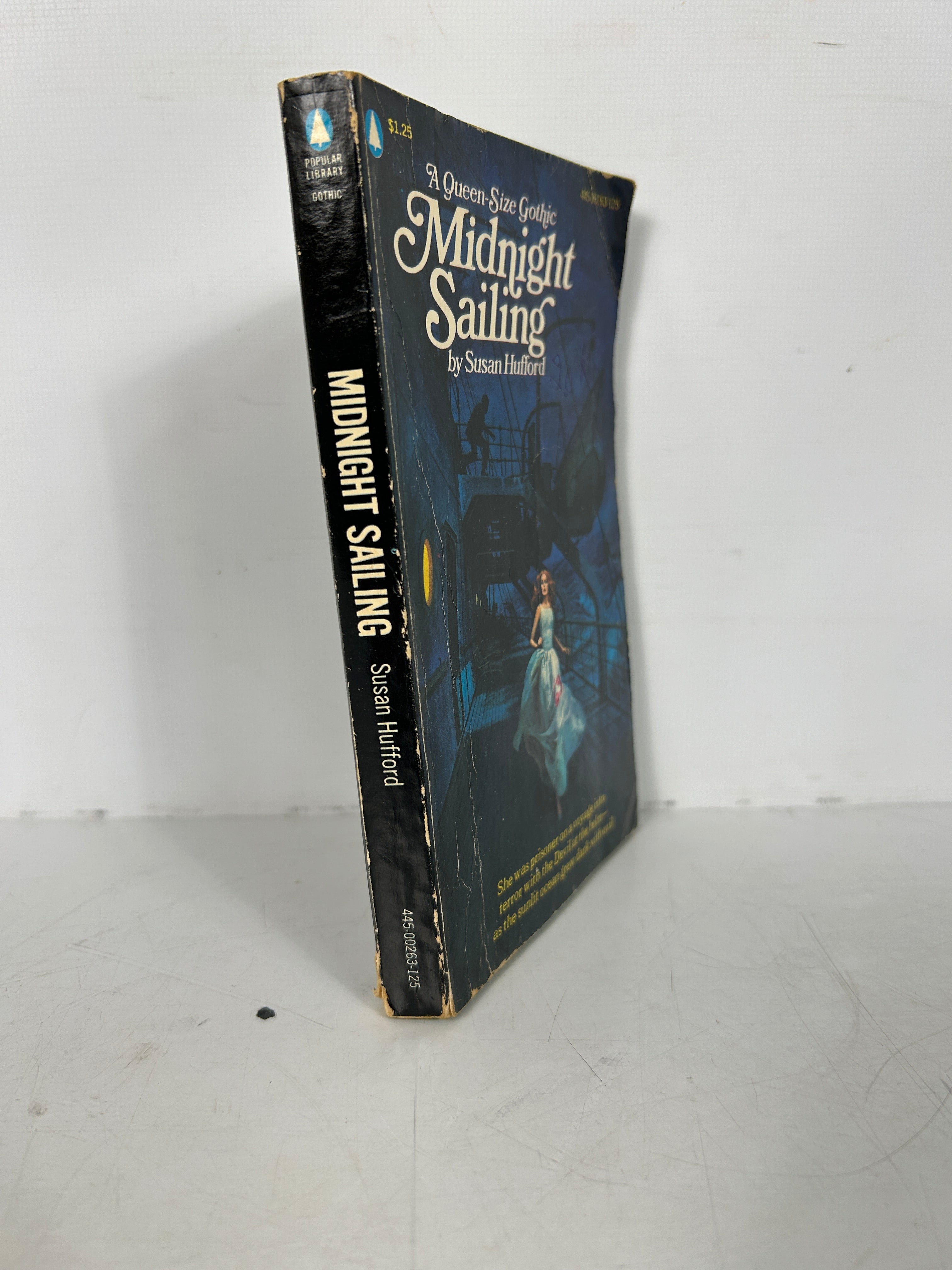 Midnight Sailing by Susn Hufford Vintage Queen-Size Gothic SC