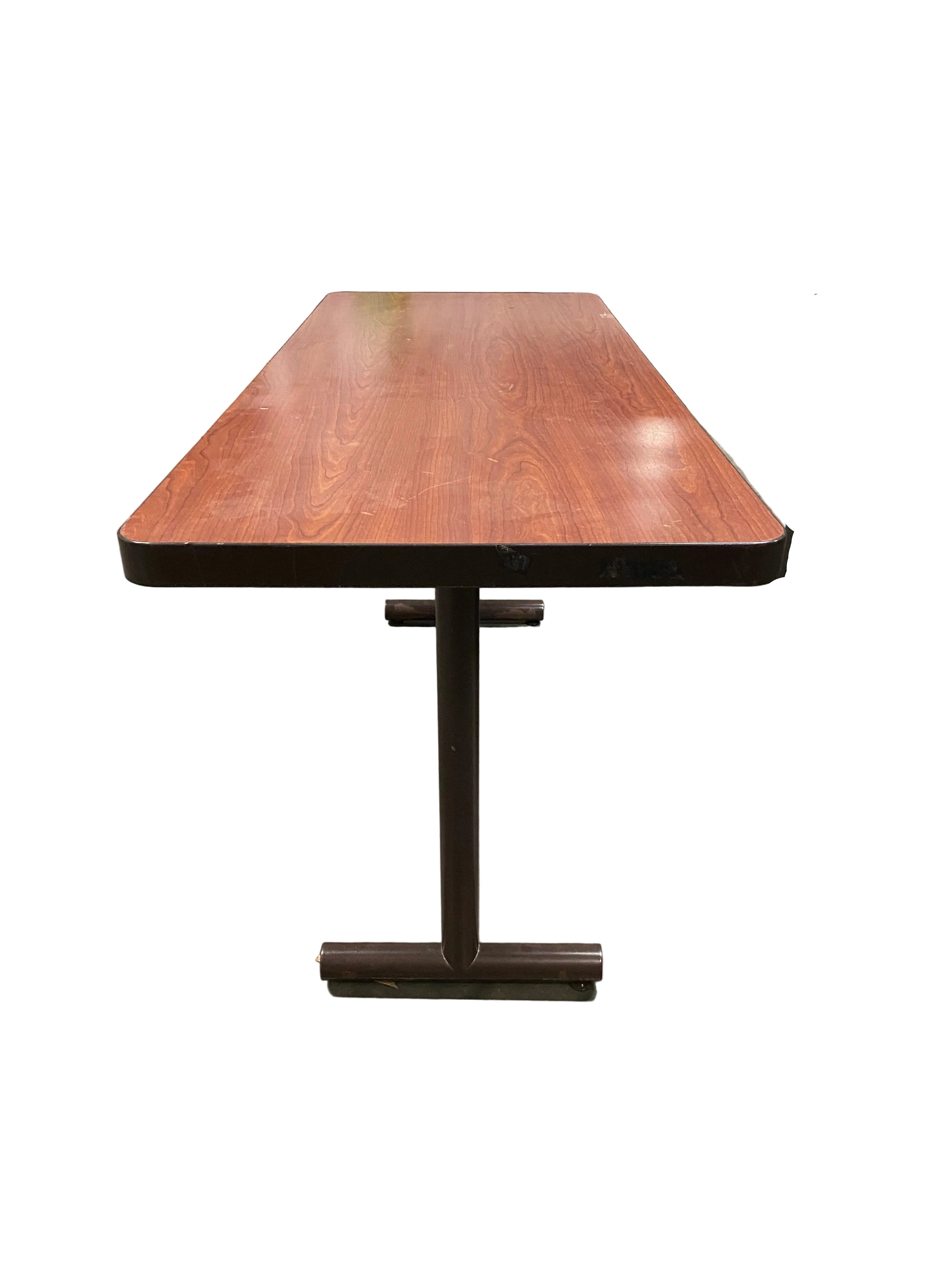 Red Oak Laminate Table