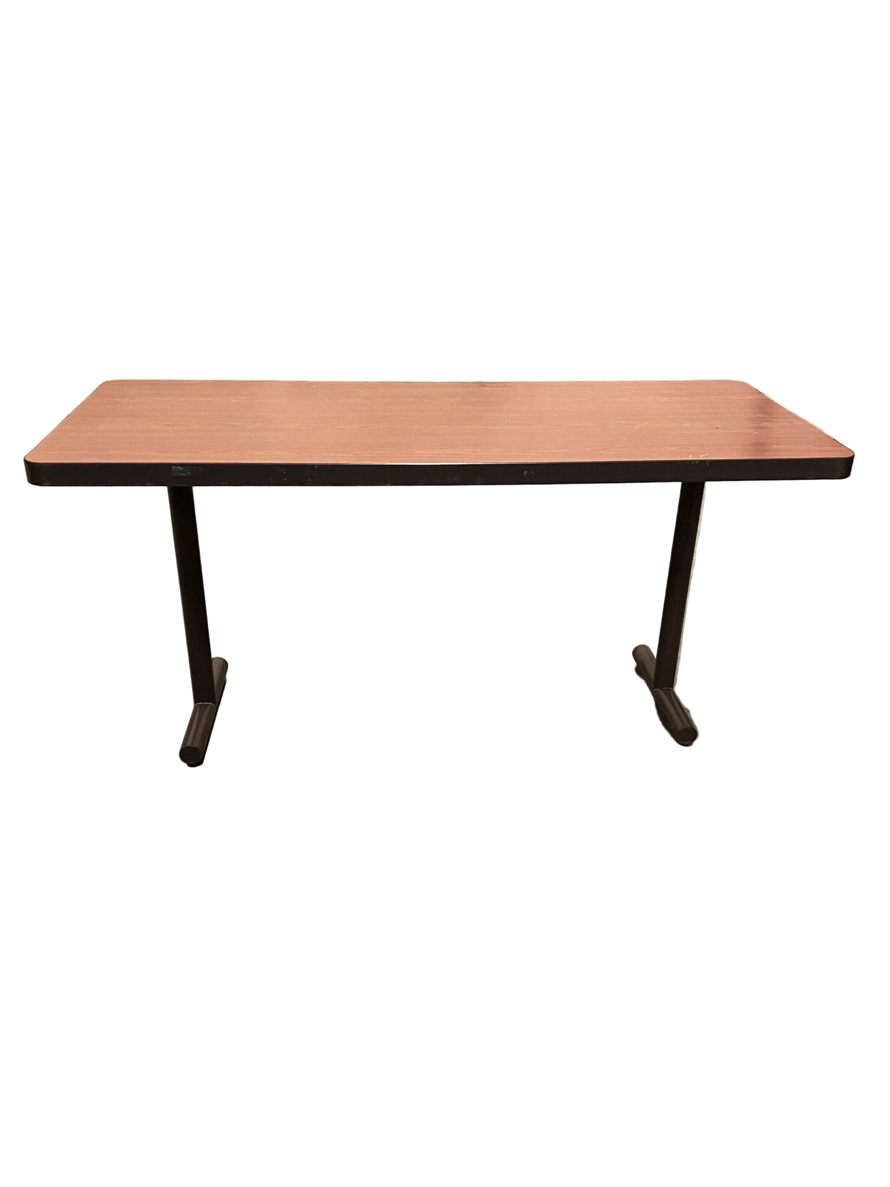 Red Oak Laminate Table