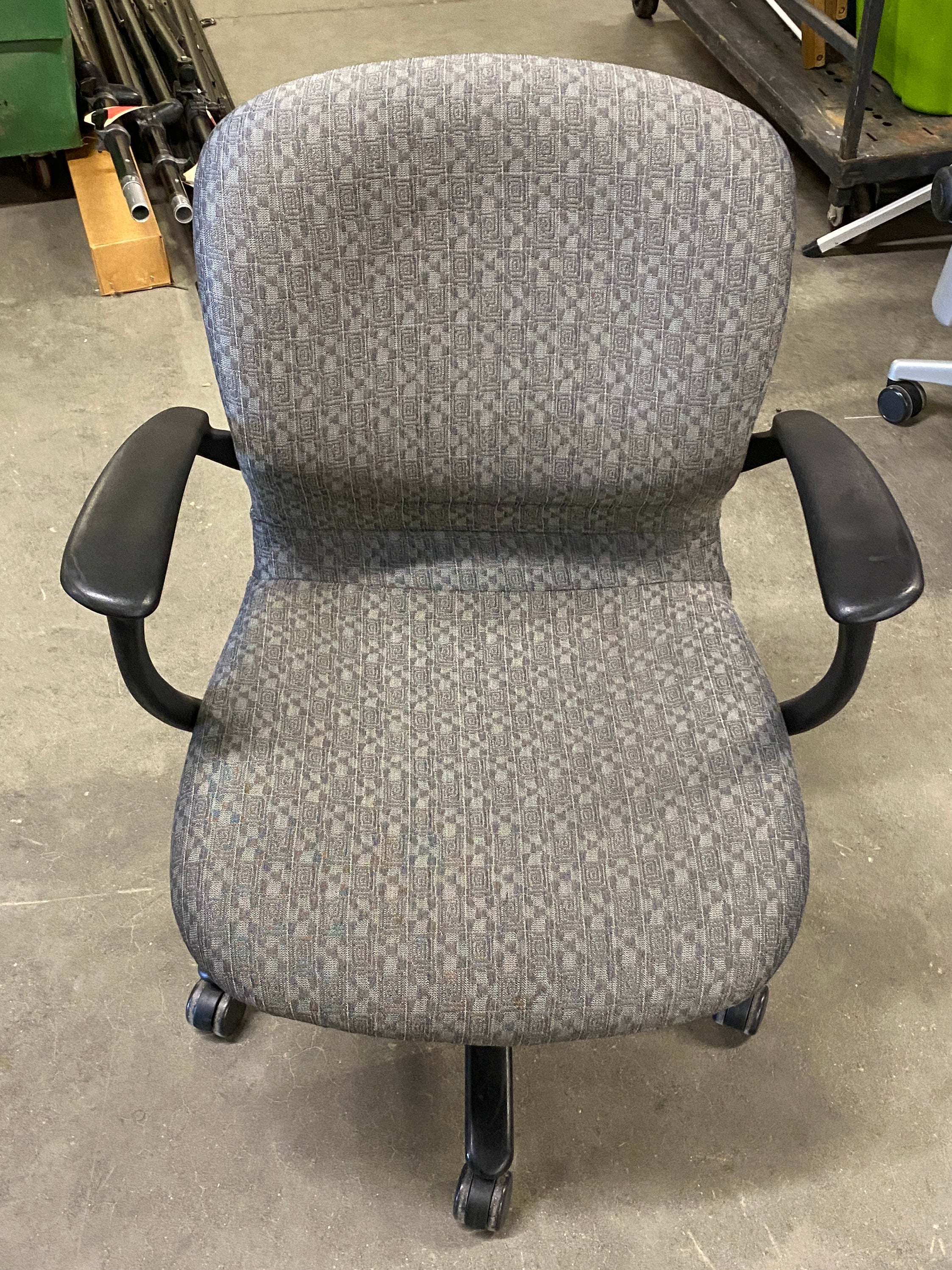 Haworth Grey Pattern Rolling Office Chair