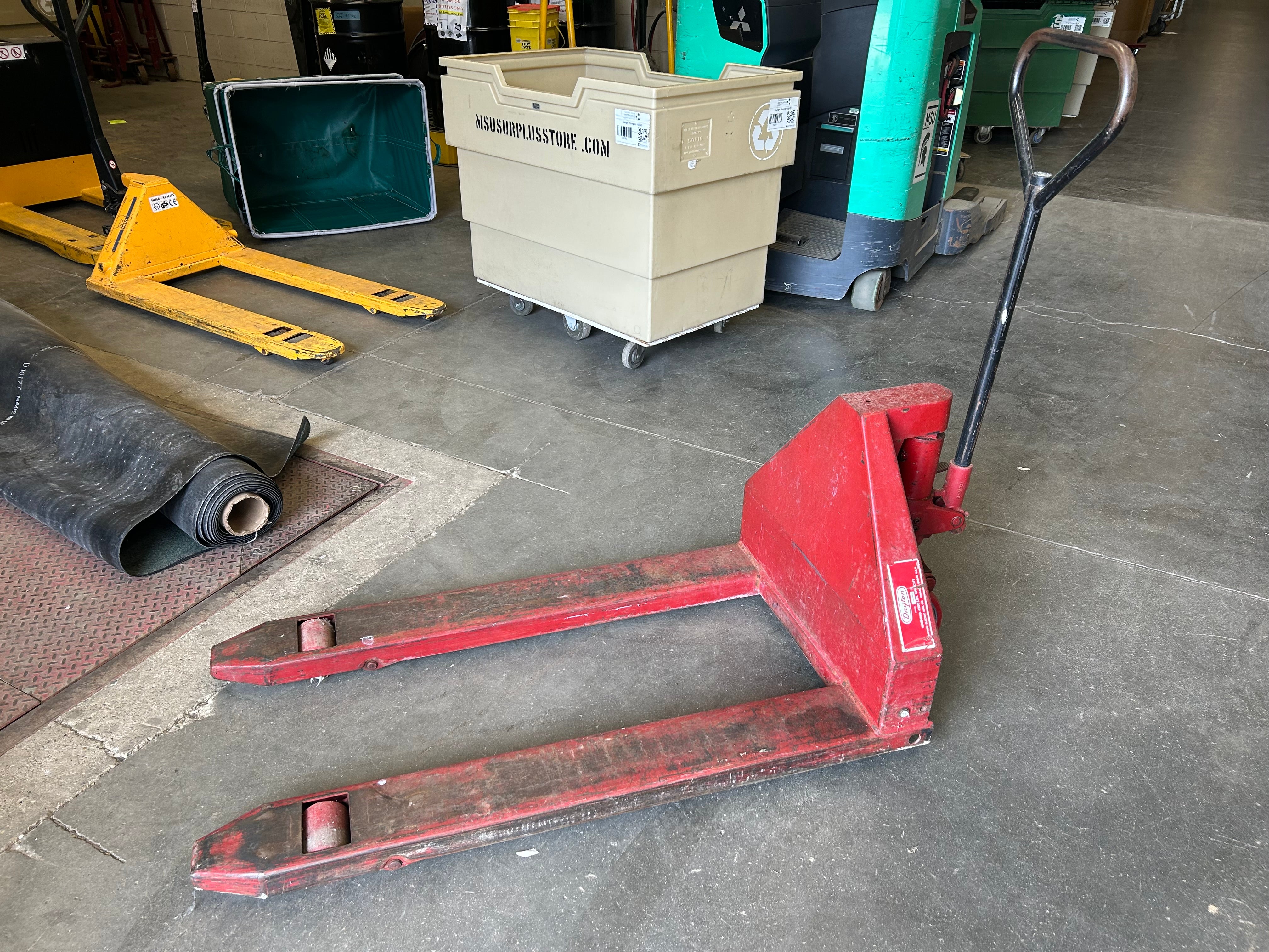 Dayton Pallet jack *For Parts or Repair*