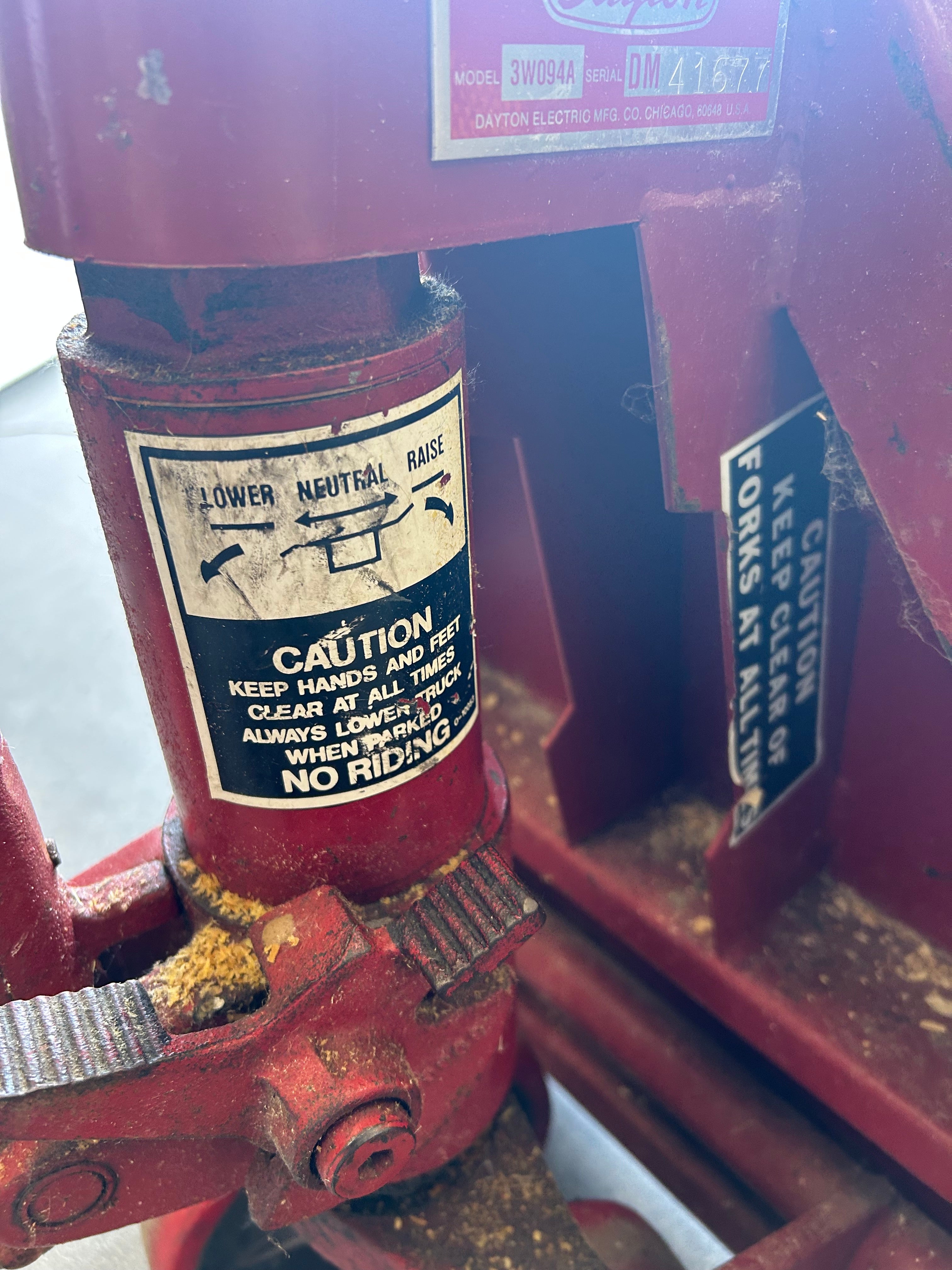 Dayton Pallet jack *For Parts or Repair*