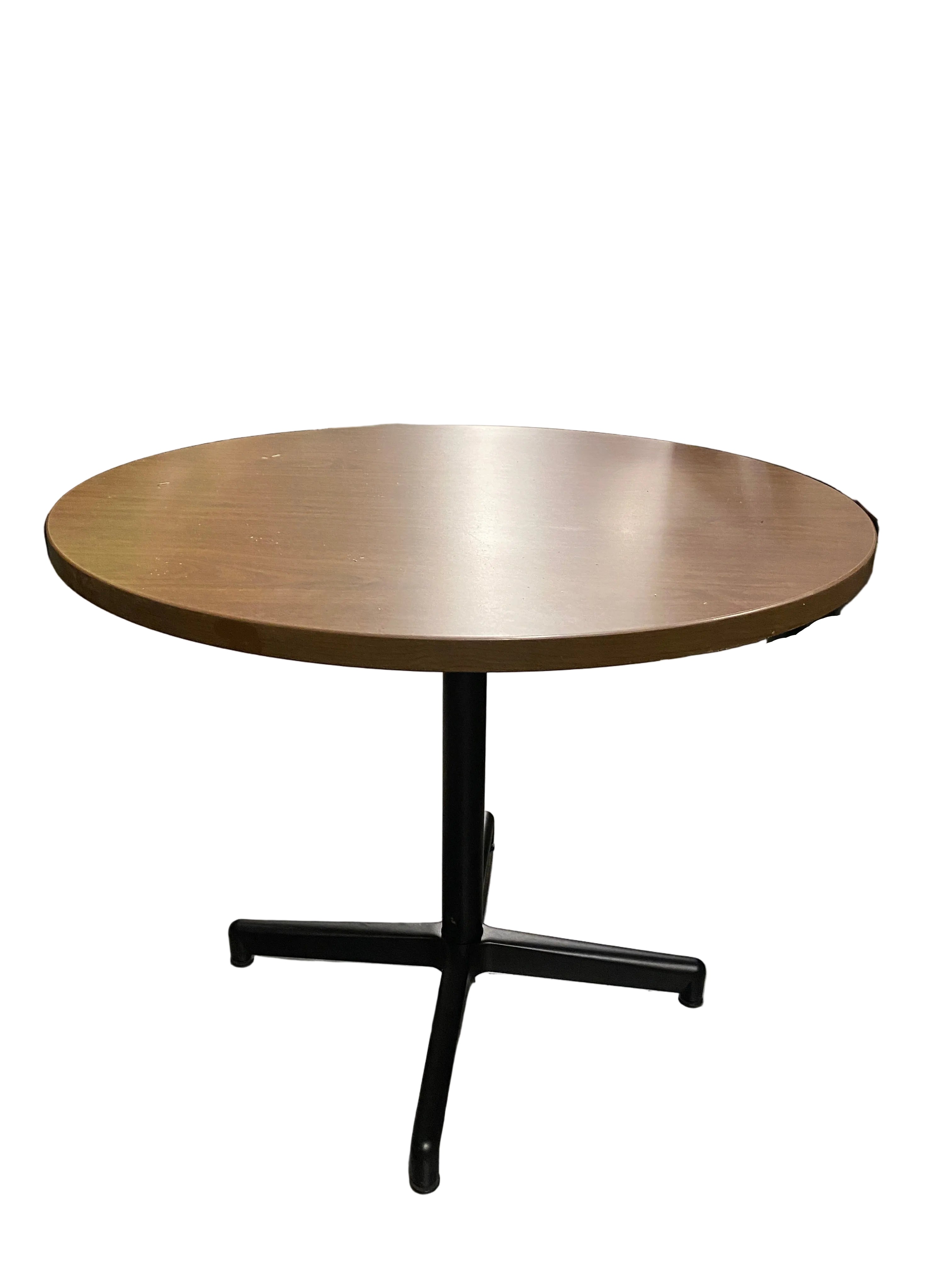 Oak Laminate Wooden Round Table
